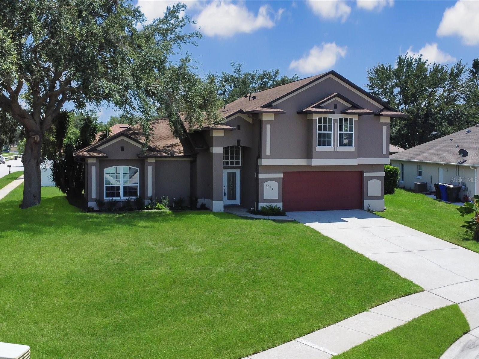 Image 3 of 34 For 1814 Farris Court