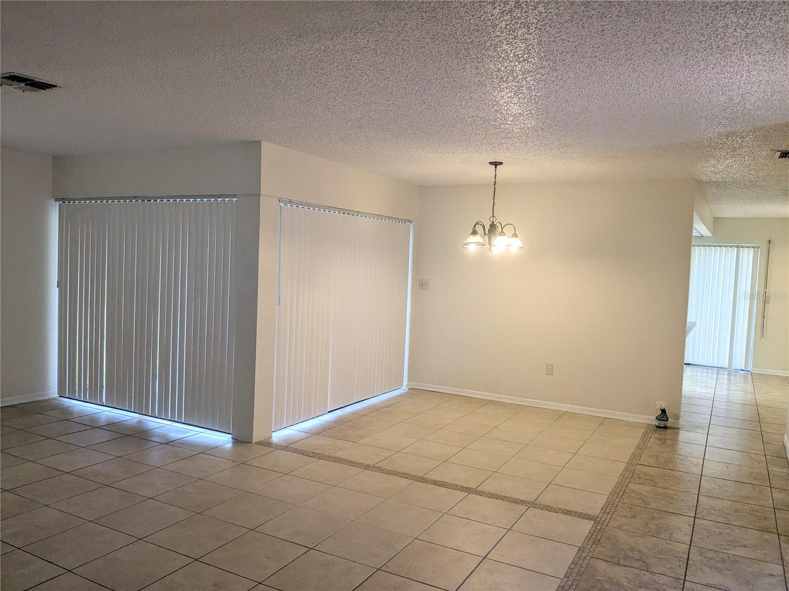 Image 6 of 31 For 614 Midiron Drive