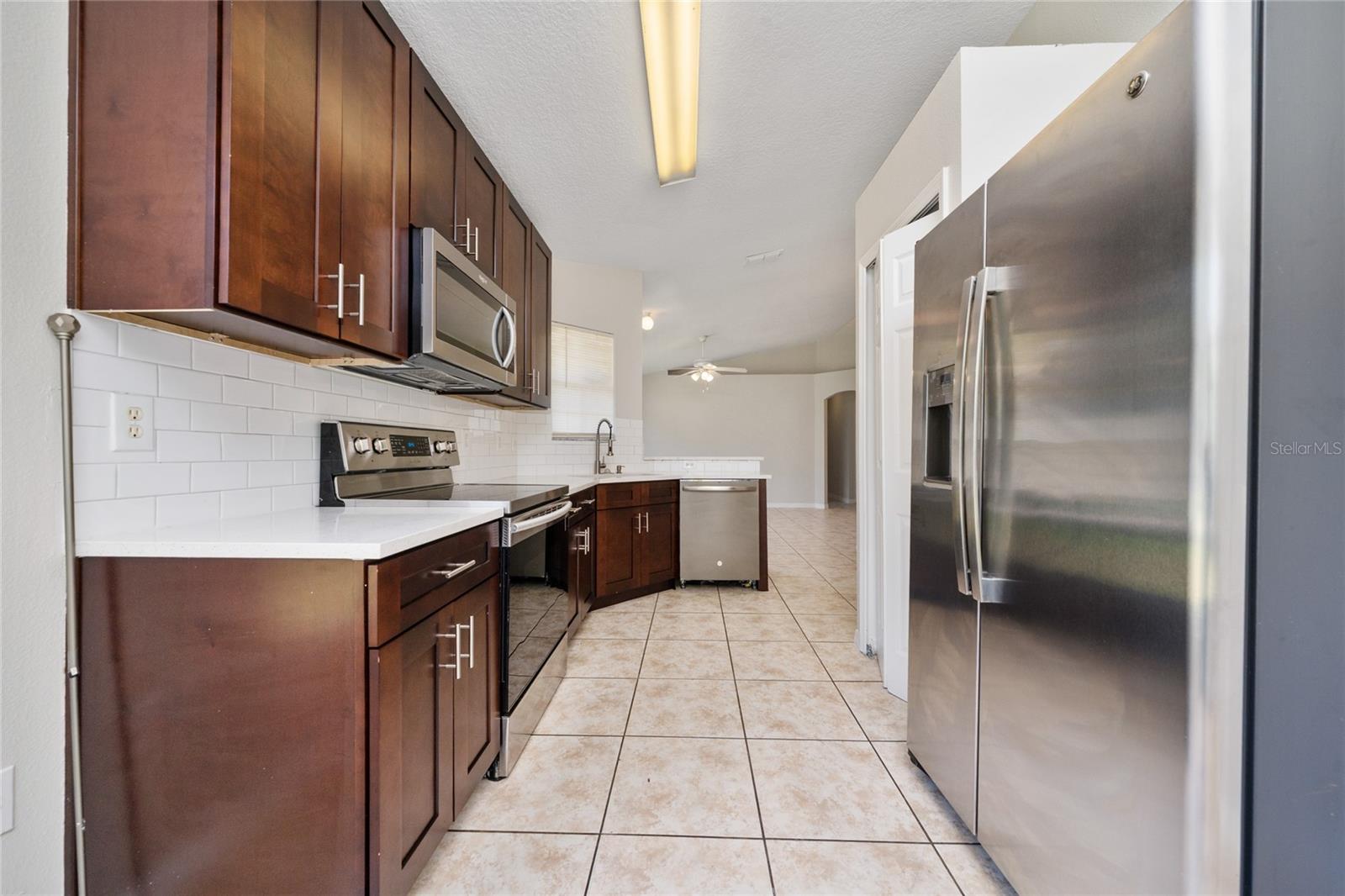 Image 4 of 29 For 9677 4th Avenue