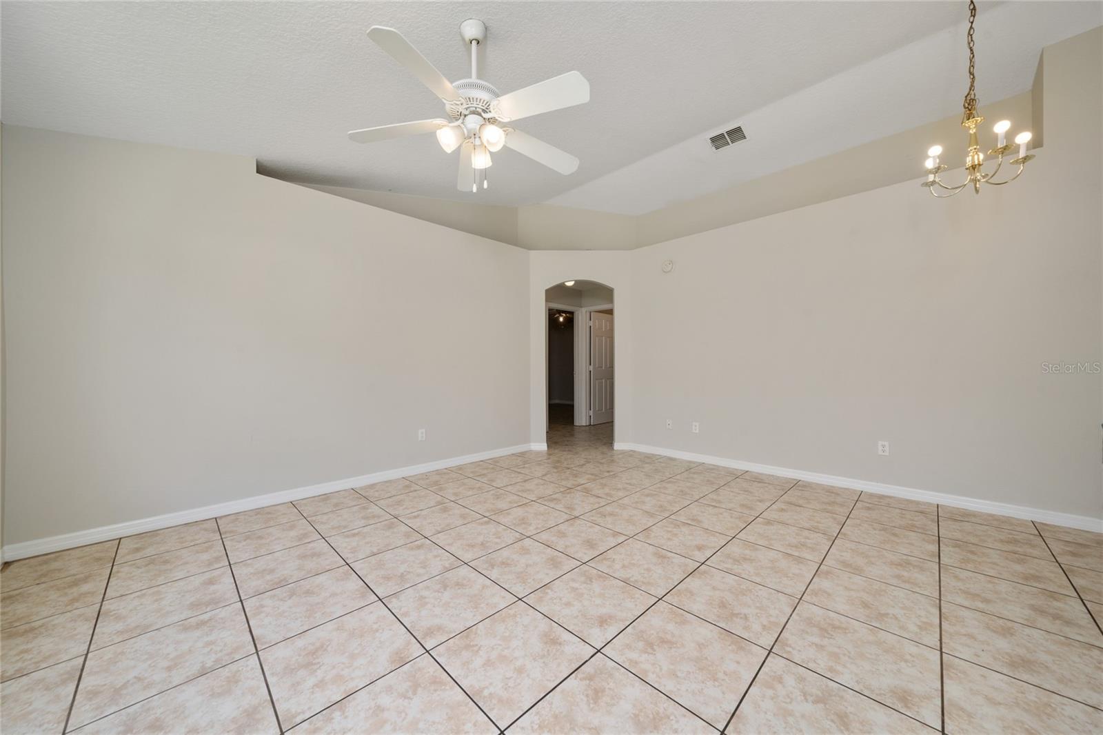 Image 7 of 29 For 9677 4th Avenue
