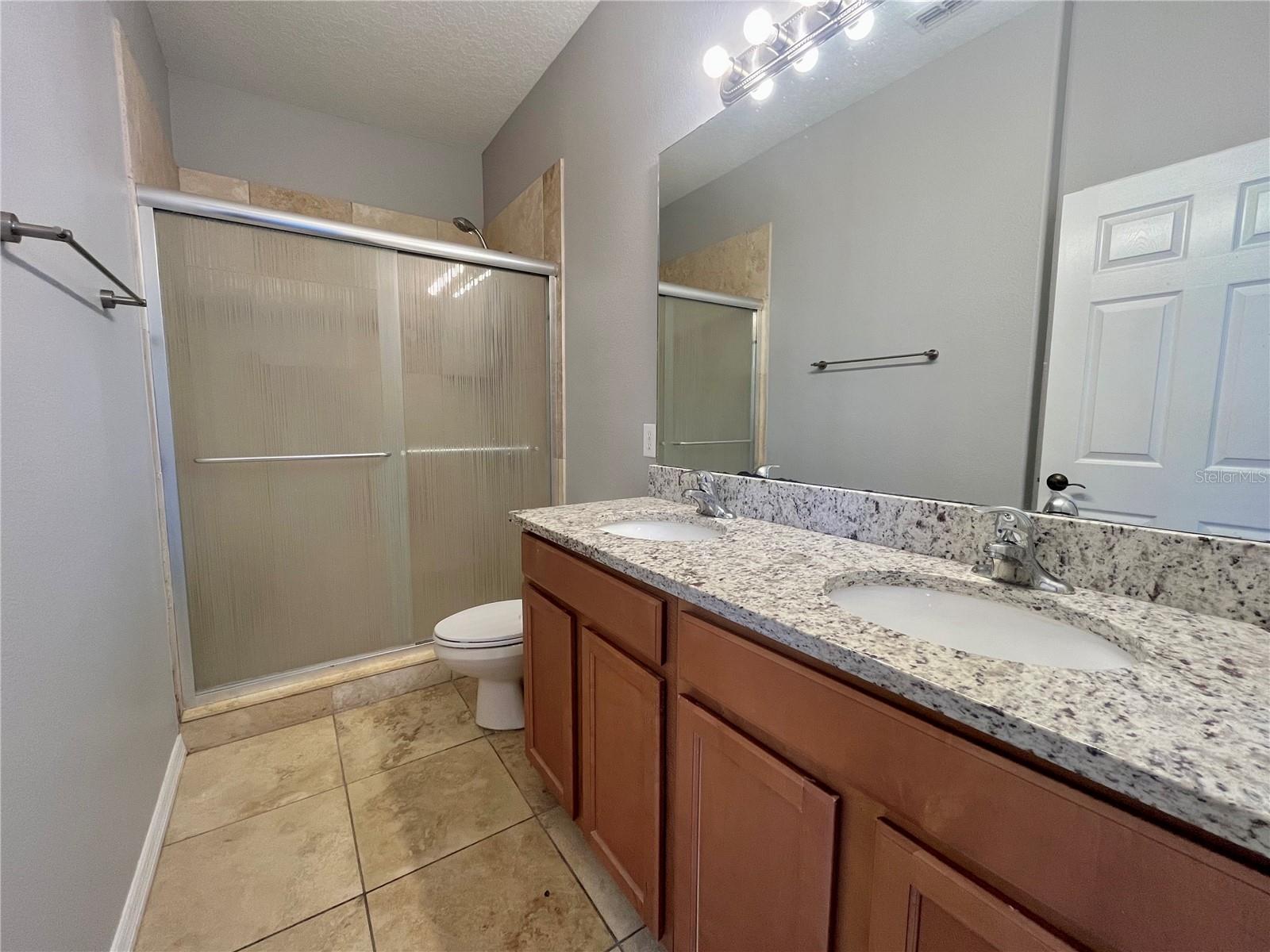 Image 11 of 32 For 4026 Hunters Park Lane
