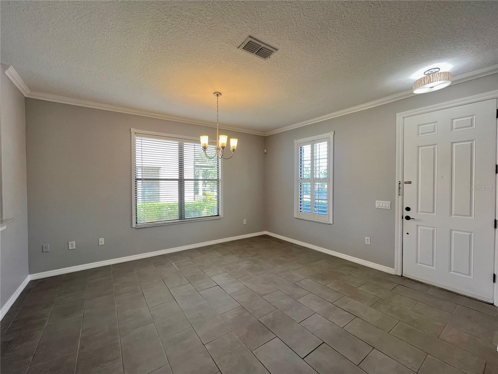 Image 8 of 32 For 4026 Hunters Park Lane