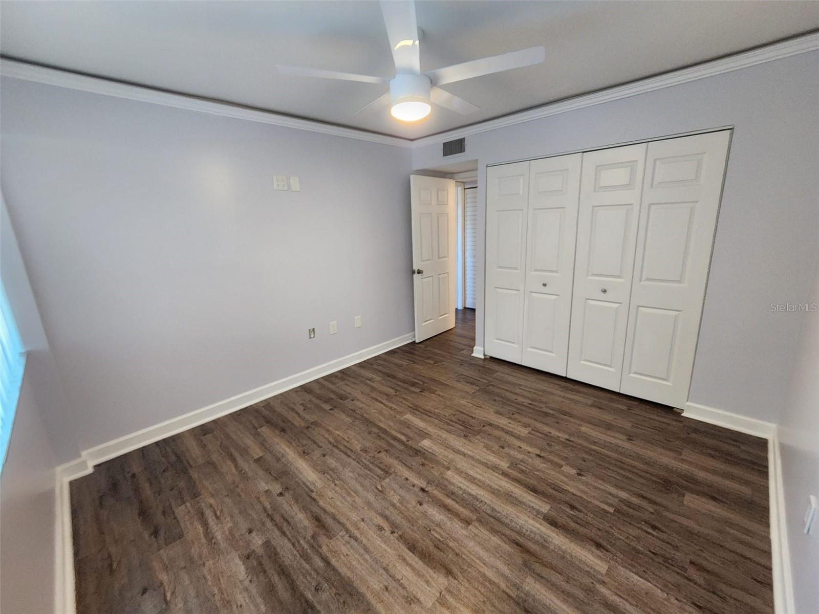 Image 13 of 25 For 14800 Walsingham Road 613