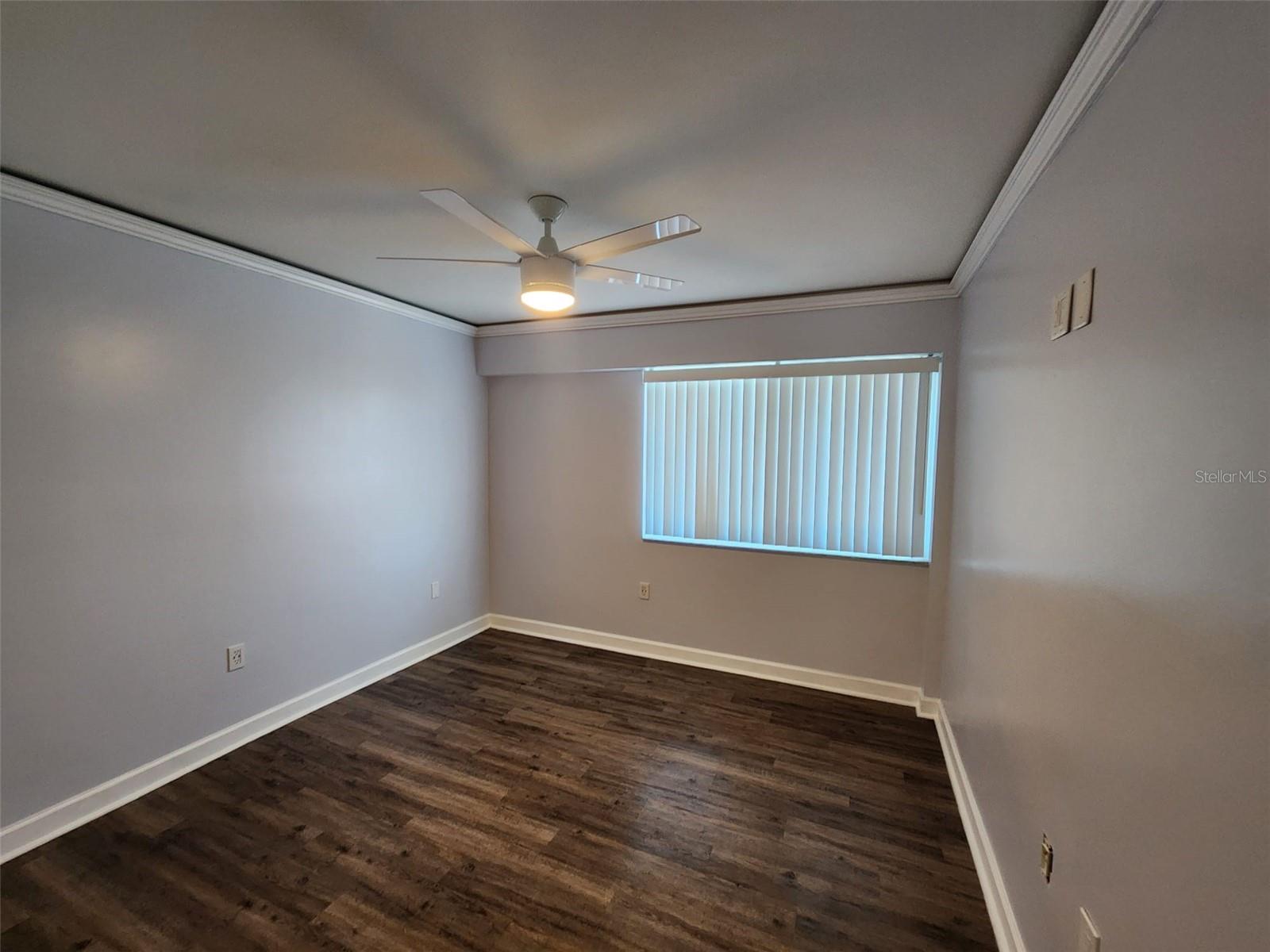 Image 14 of 25 For 14800 Walsingham Road 613