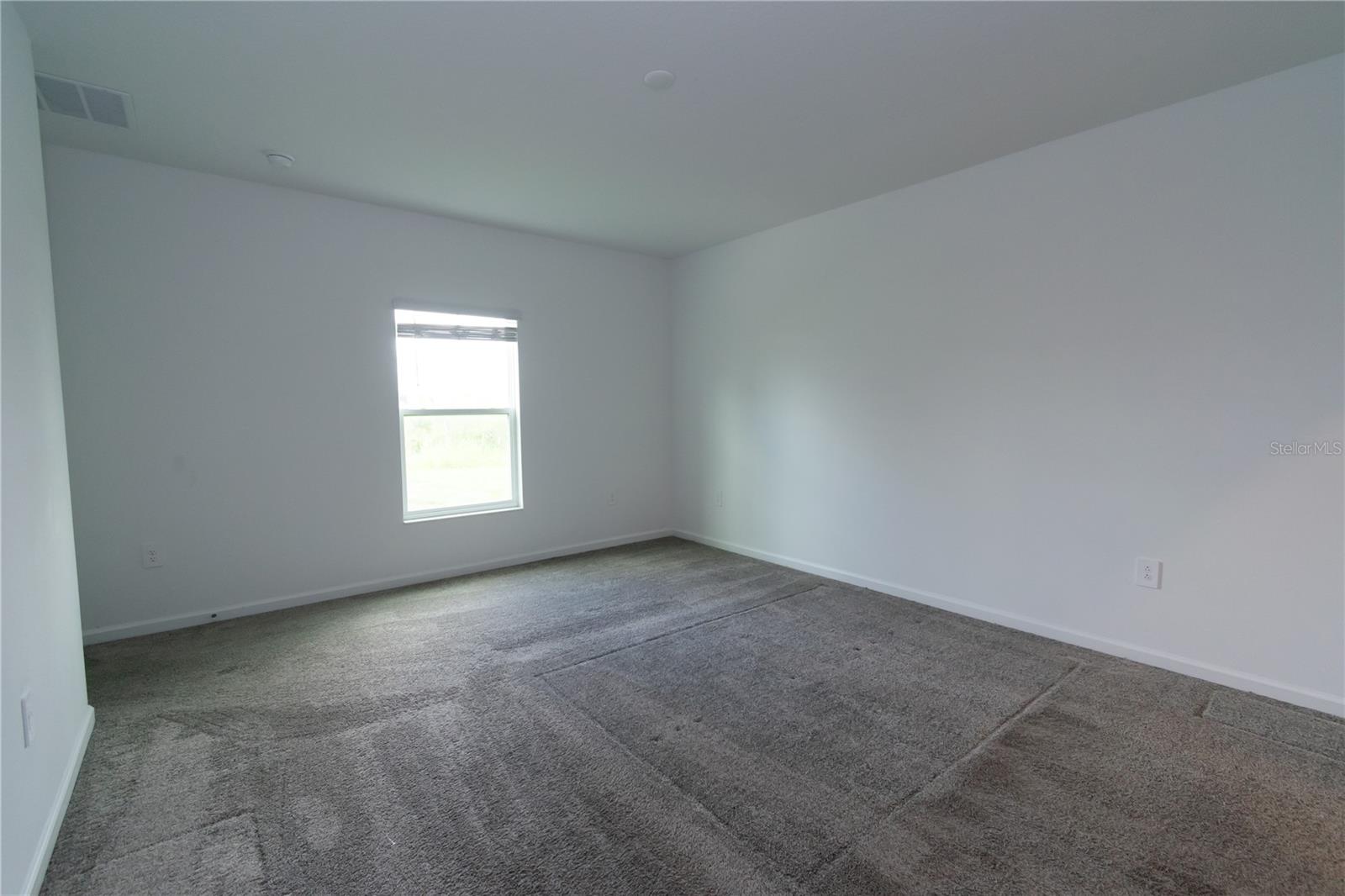 Image 10 of 28 For 934 Jackson Avenue