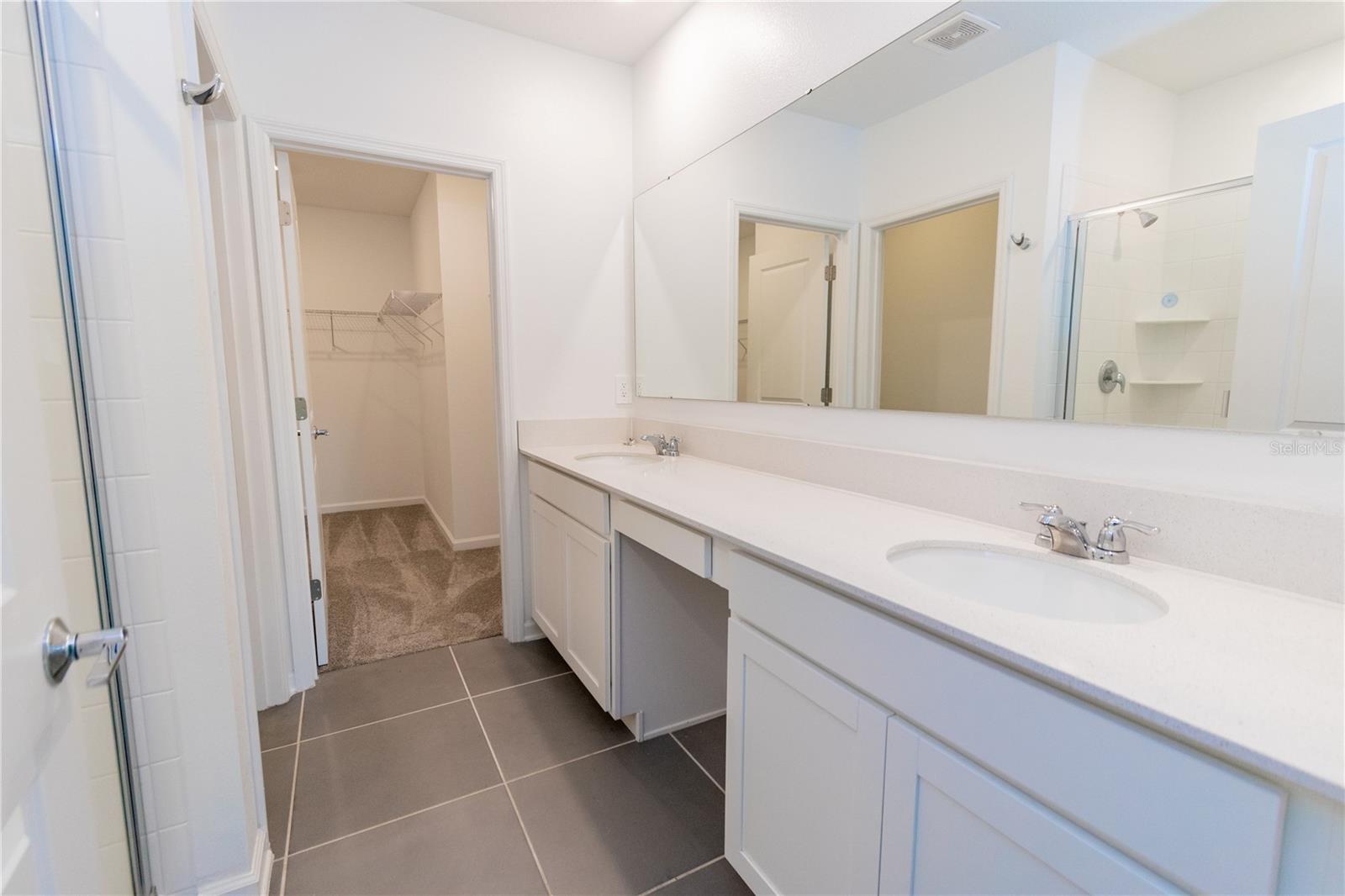 Image 13 of 28 For 934 Jackson Avenue
