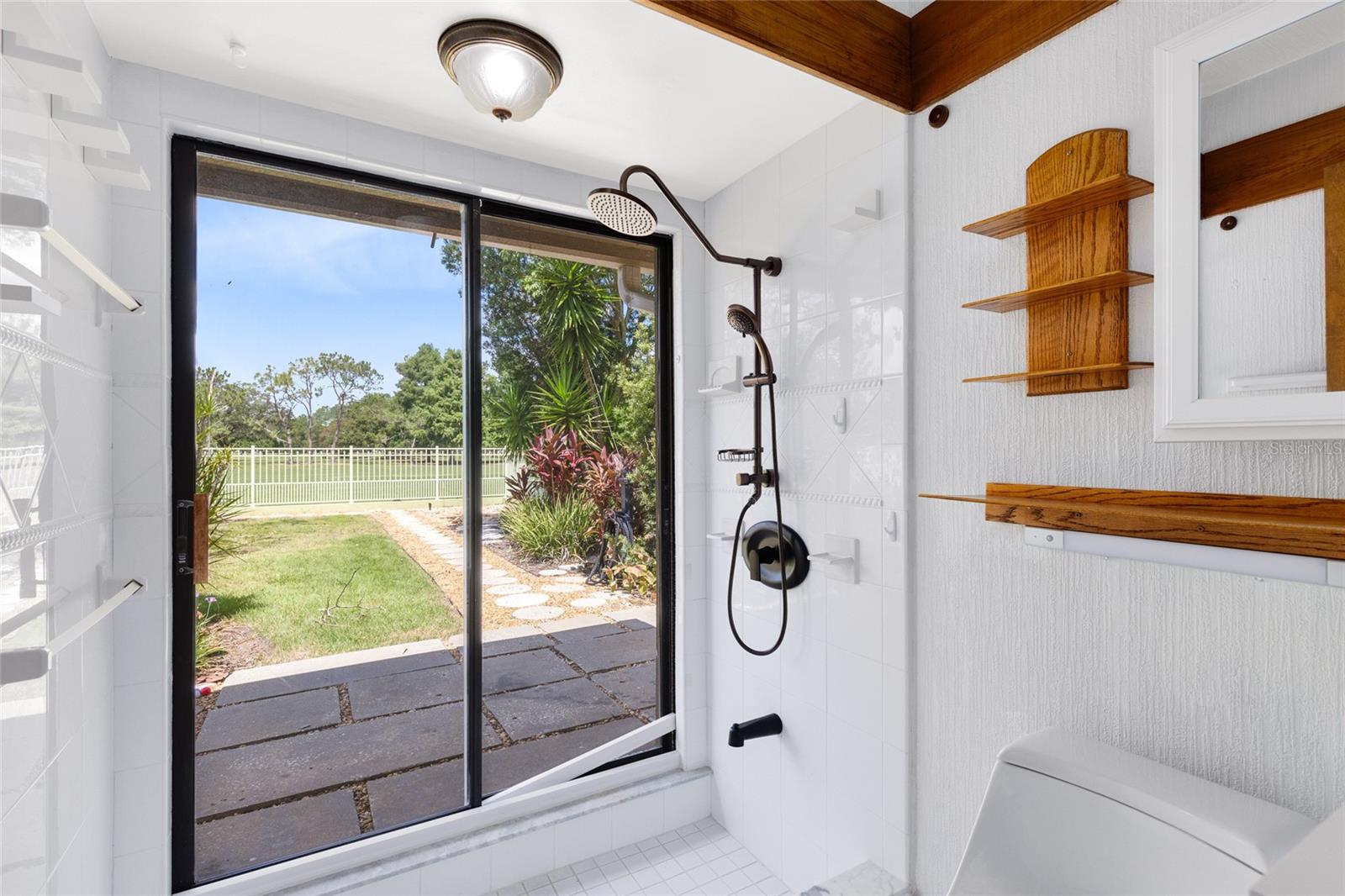 Image 11 of 37 For 1123 Fairway Drive