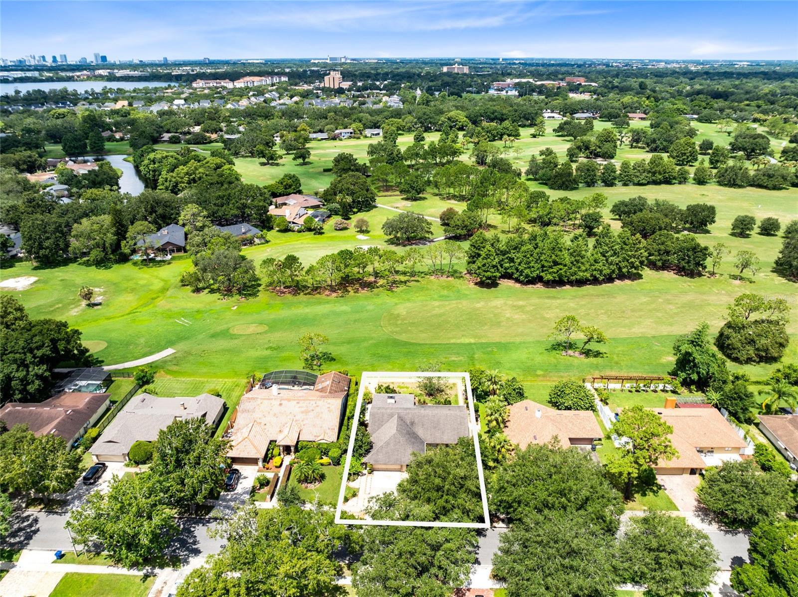 Image 28 of 37 For 1123 Fairway Drive