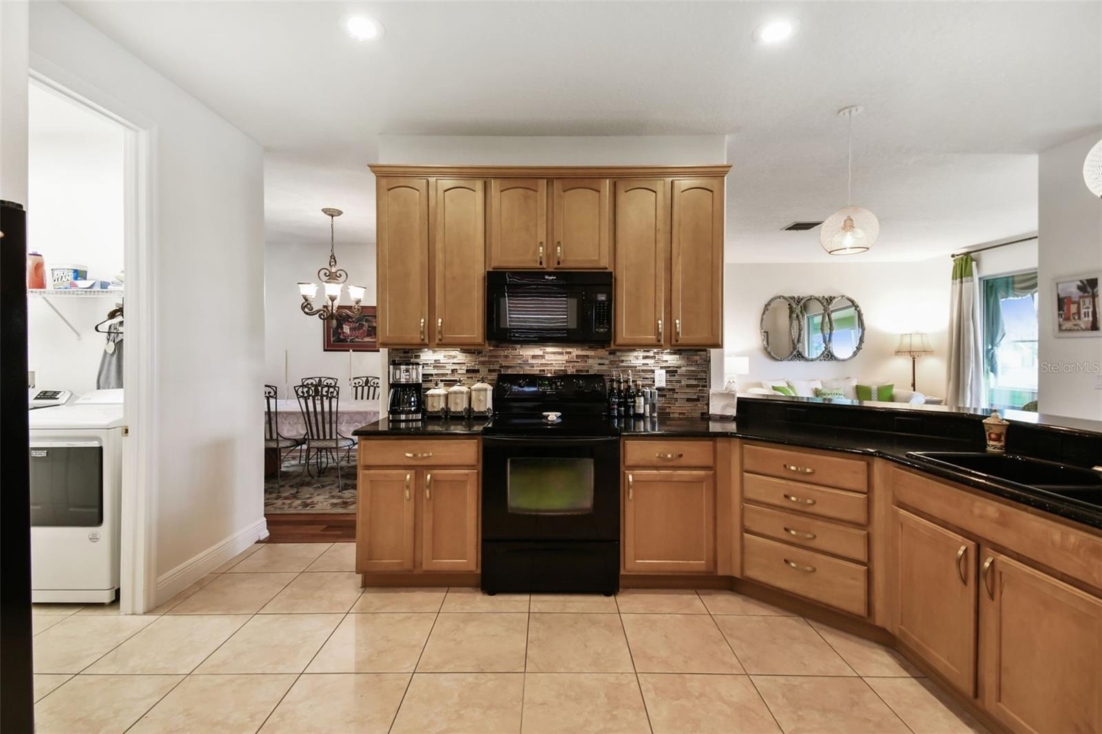 Image 32 of 93 For 525 Genoa Drive