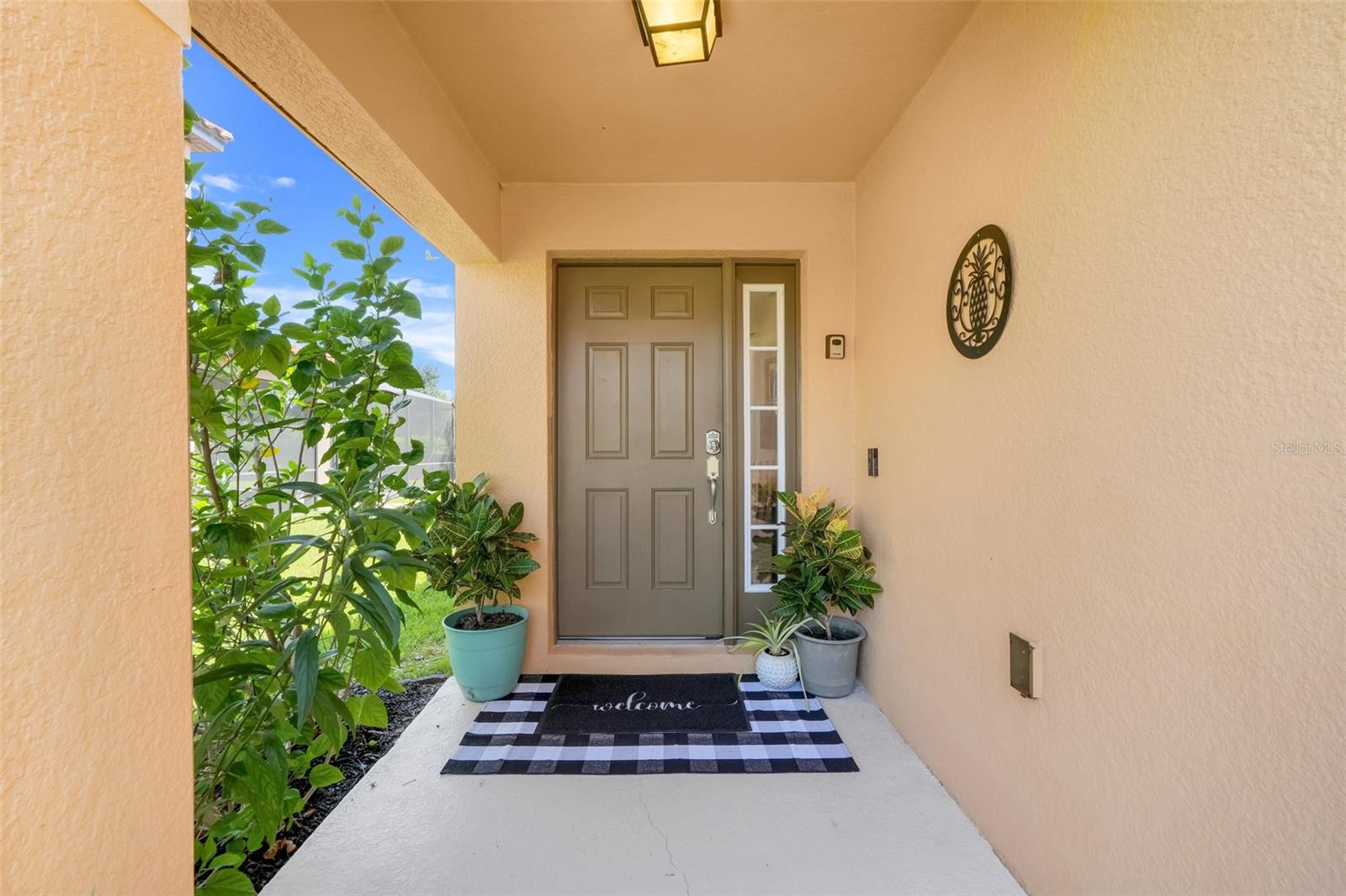 Image 5 of 50 For 2521 Rosemont Circle