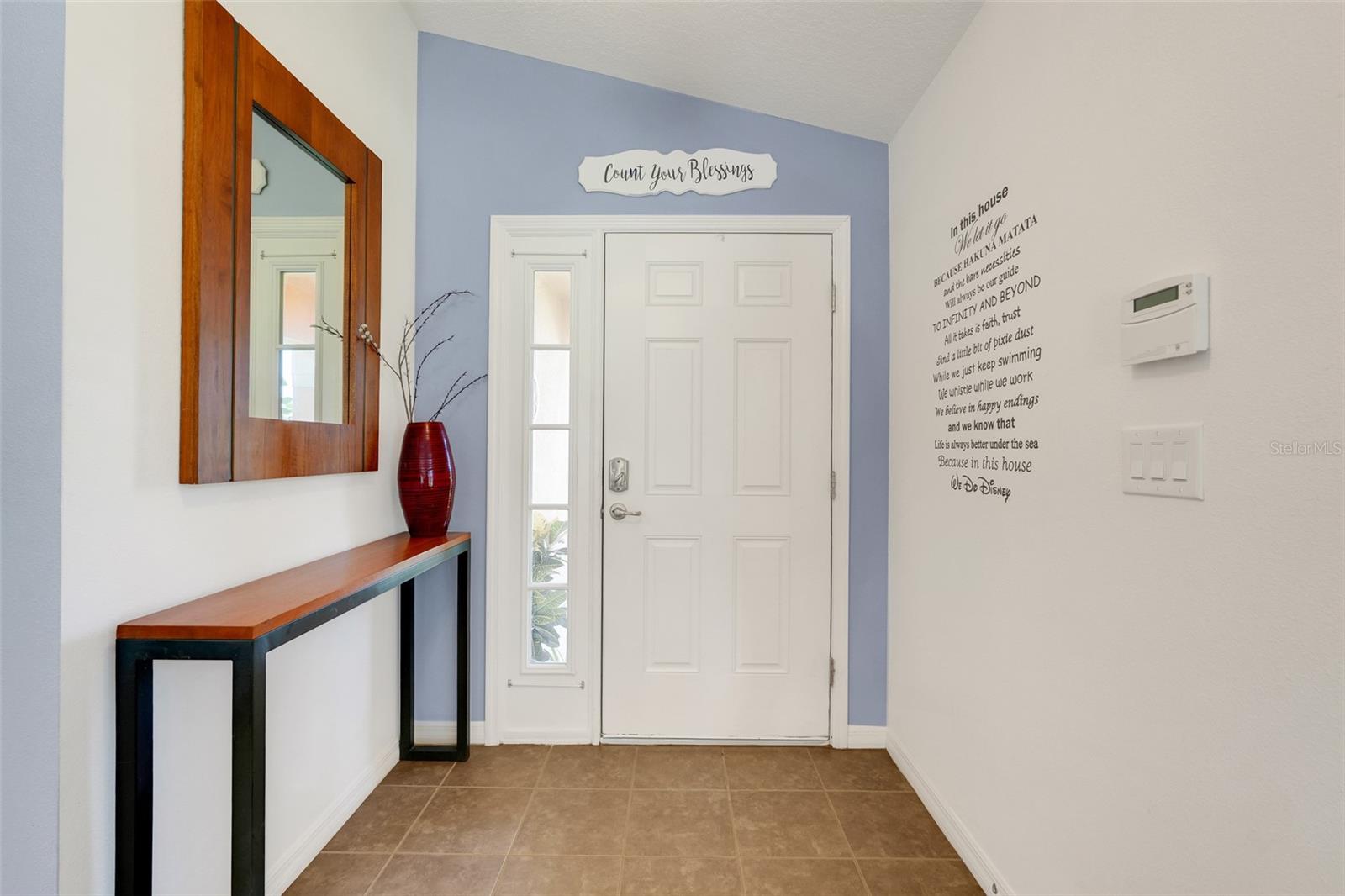 Image 6 of 50 For 2521 Rosemont Circle