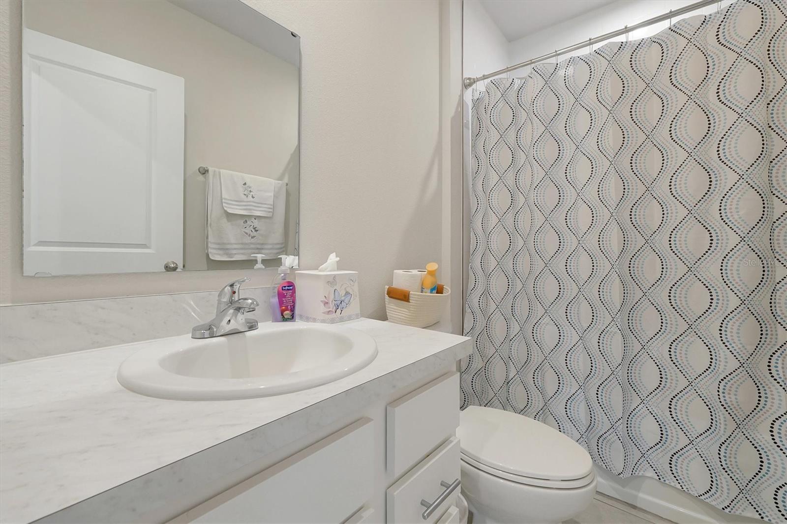 Image 22 of 39 For 524 Lucerne Blvd