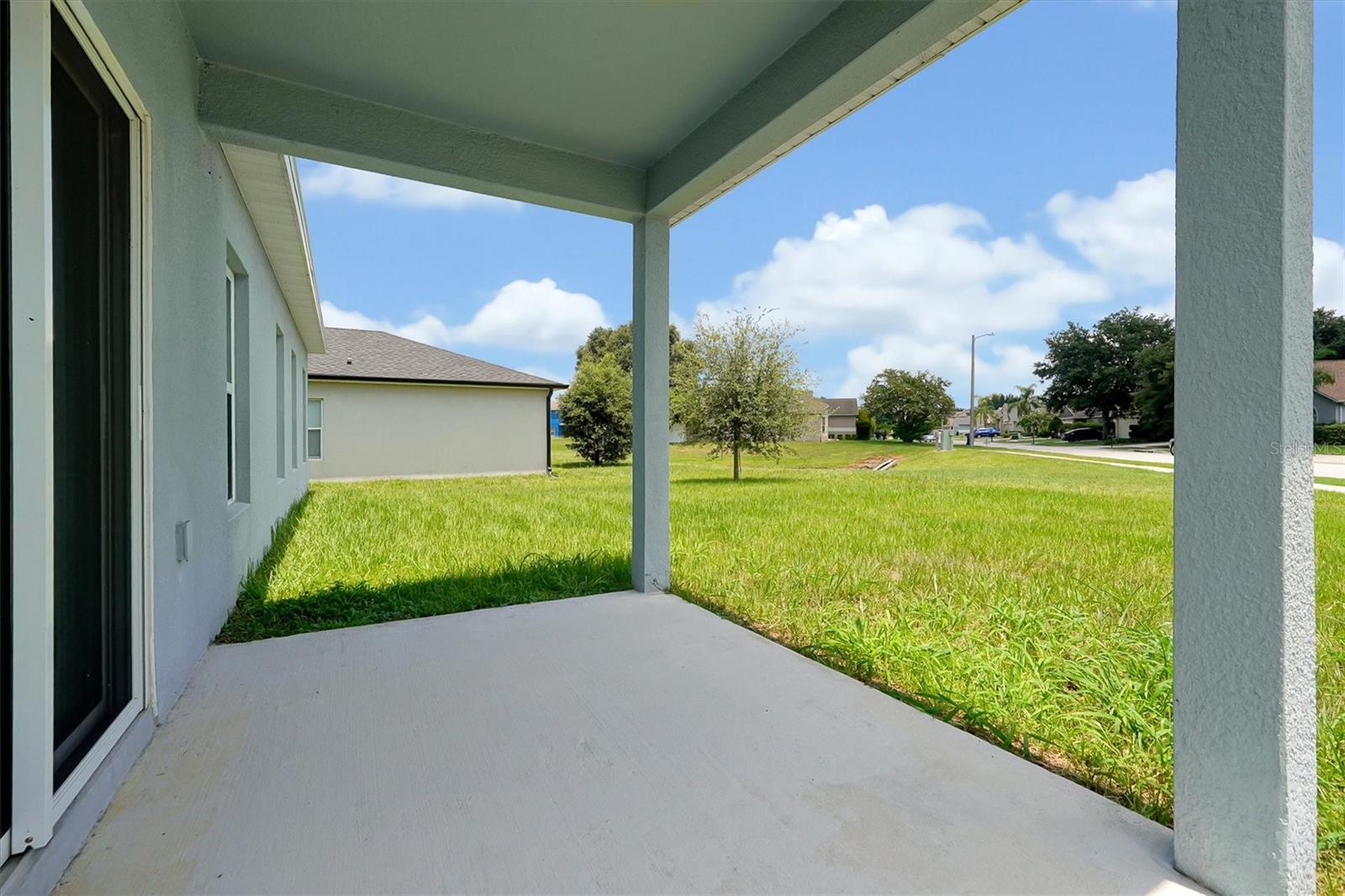 Image 28 of 39 For 524 Lucerne Blvd