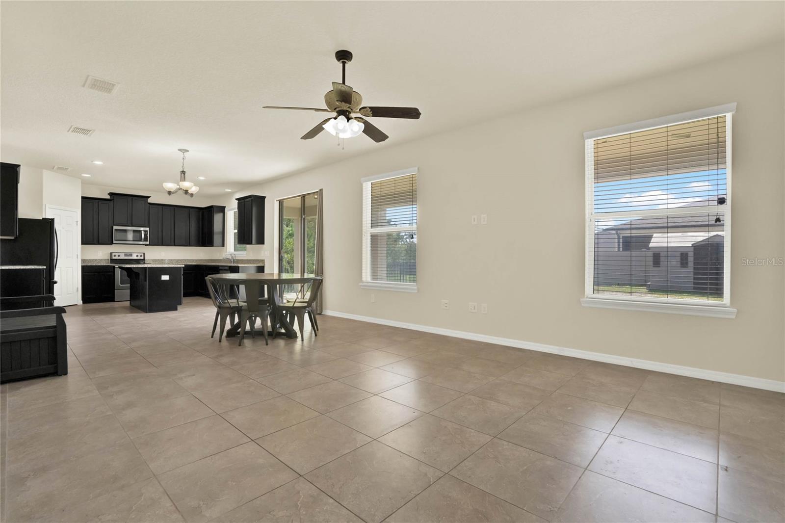 Image 6 of 47 For 2200 Rapollo Drive
