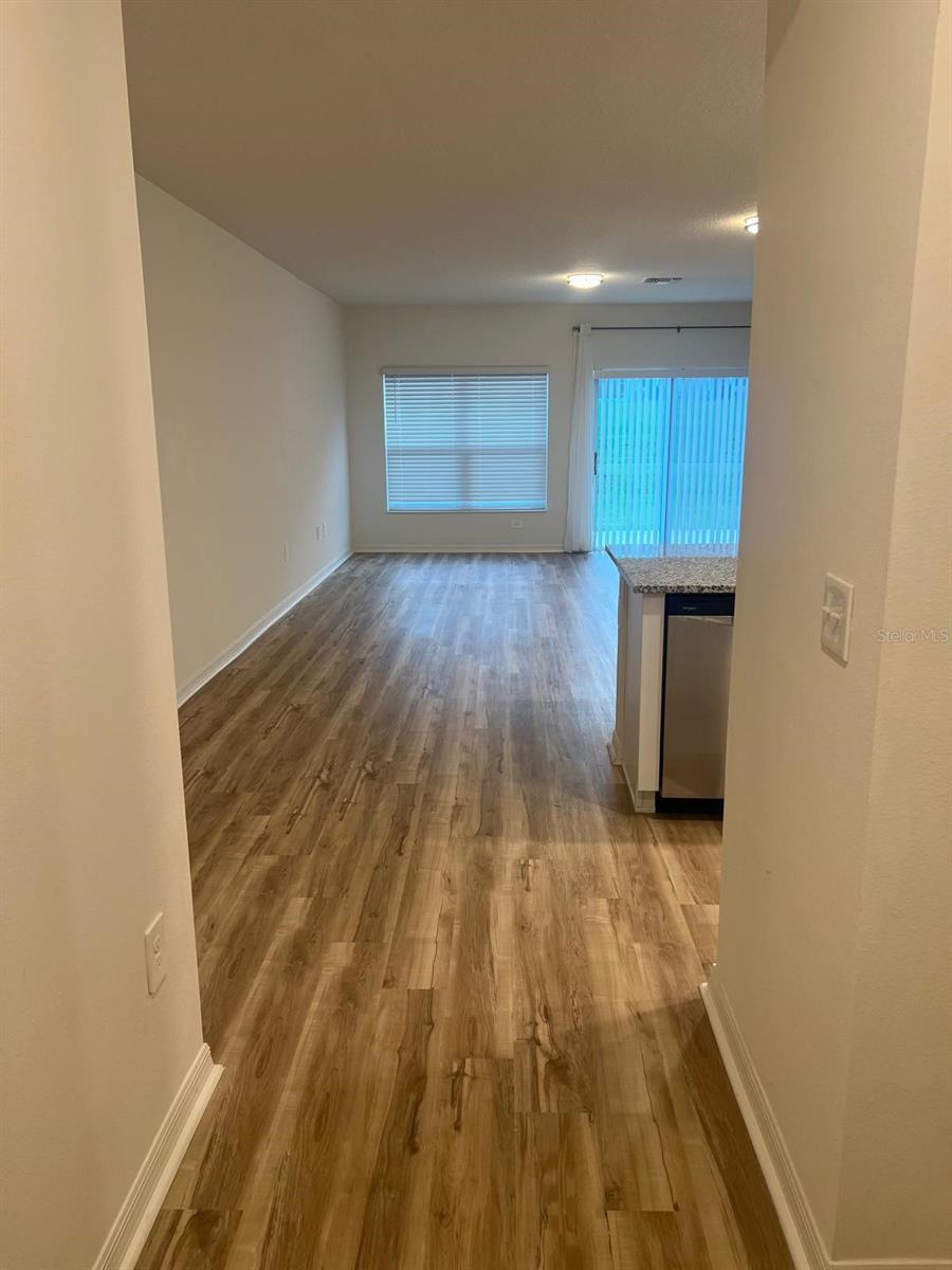 Image 2 of 20 For 782 Stoney Point Circle