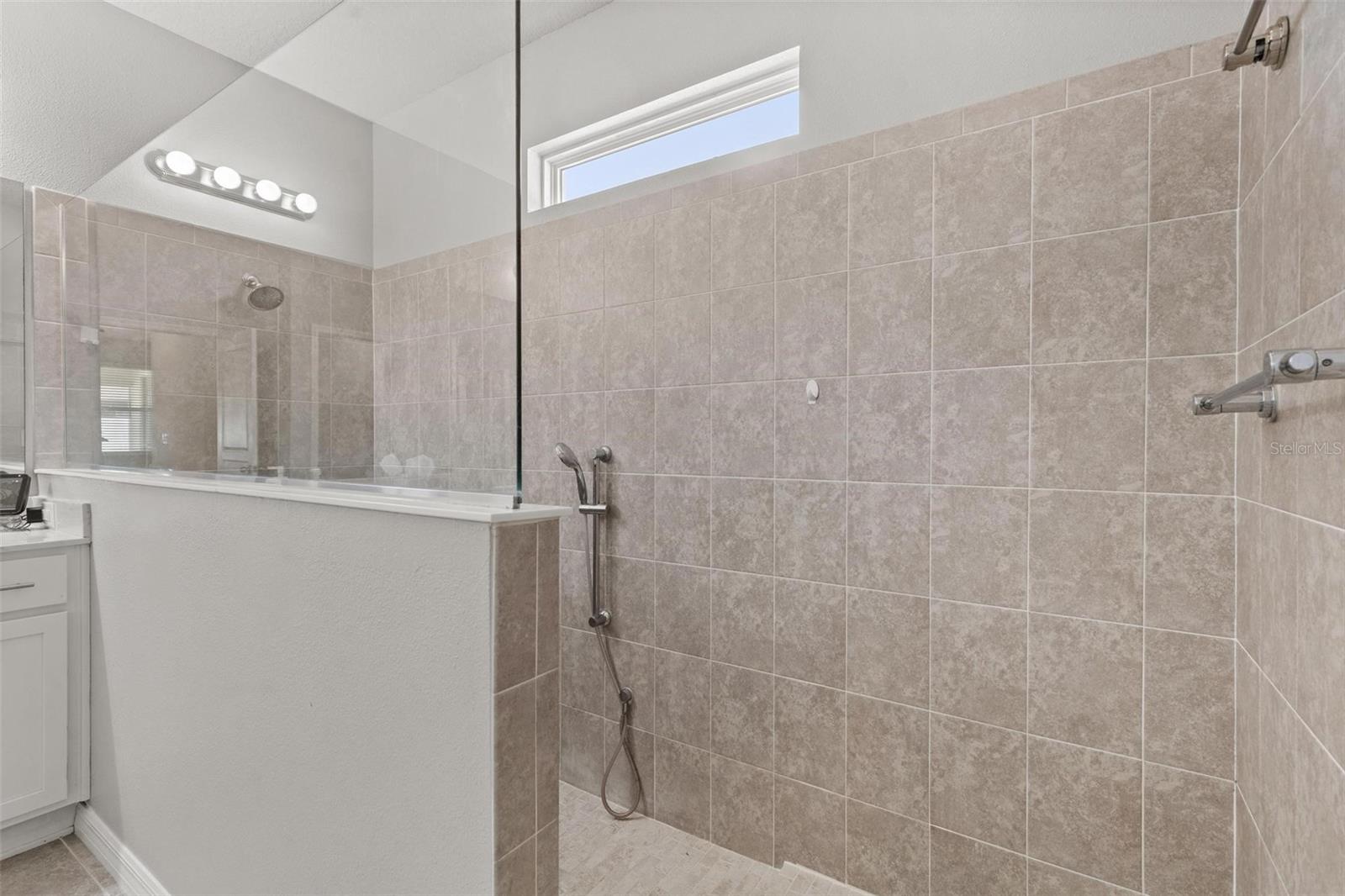 Image 37 of 52 For 3467 Halsway Drive