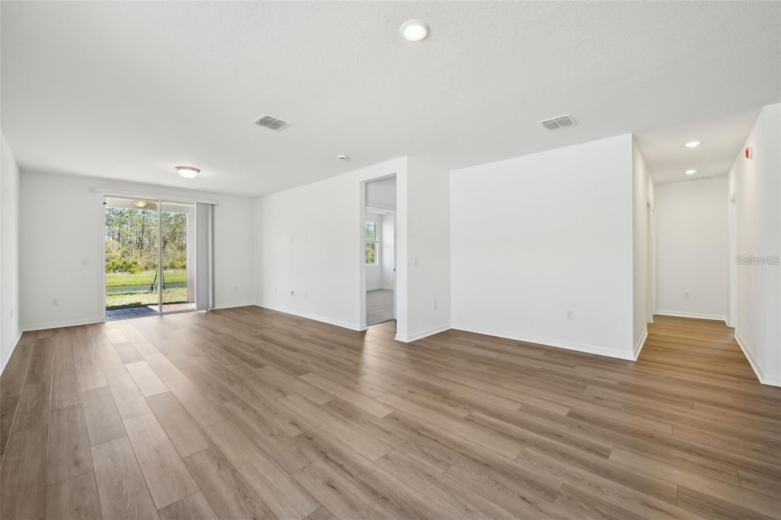 Image 14 of 18 For 3158 Viceroy Court