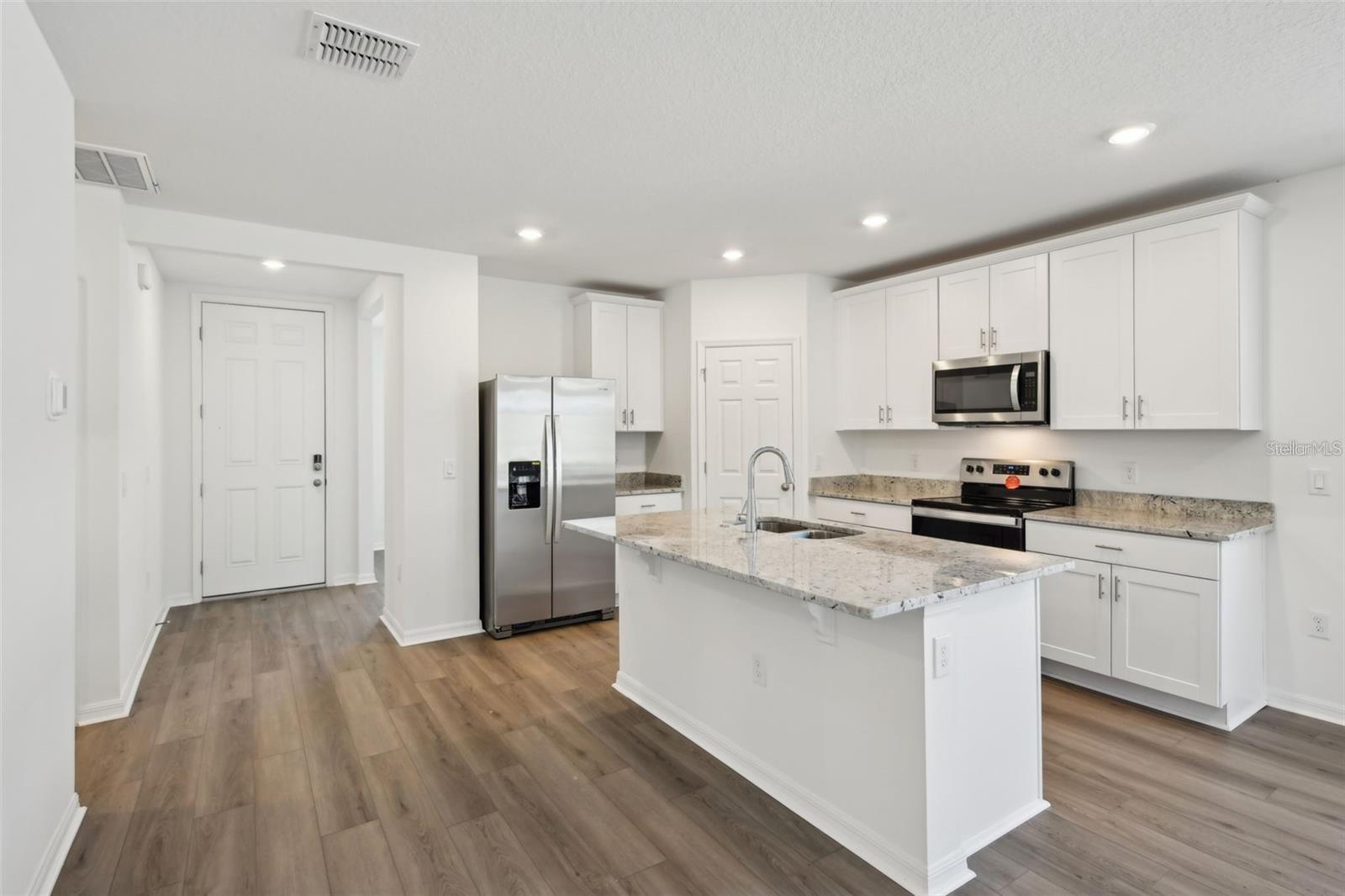 Image 4 of 18 For 3158 Viceroy Court