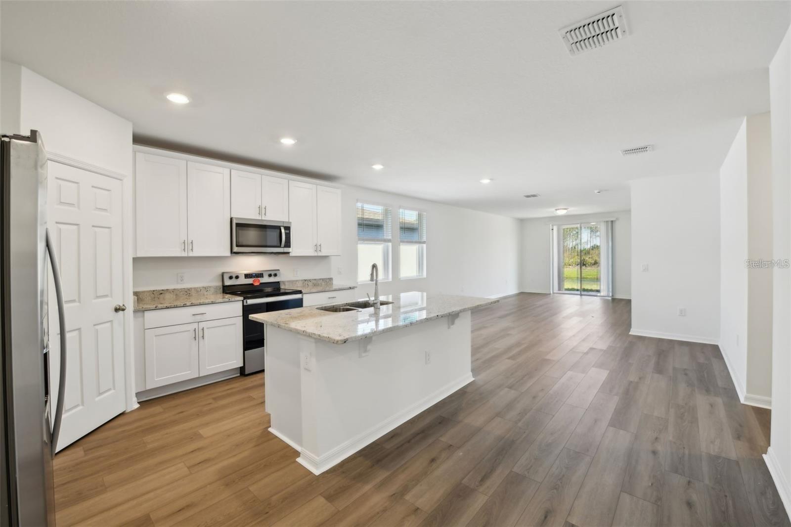 Image 5 of 18 For 3158 Viceroy Court