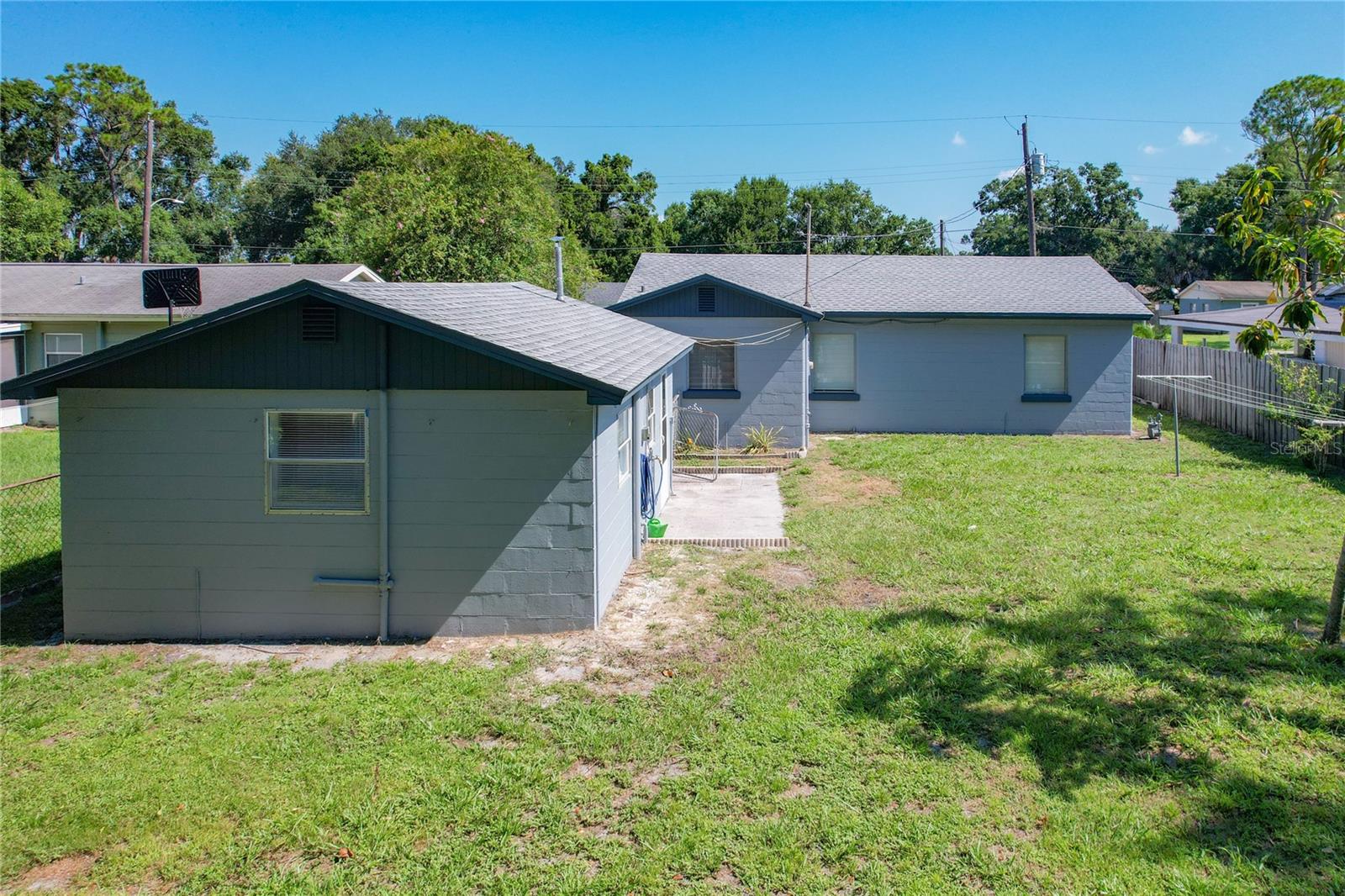 Image 10 of 38 For 123 Tarawa Street