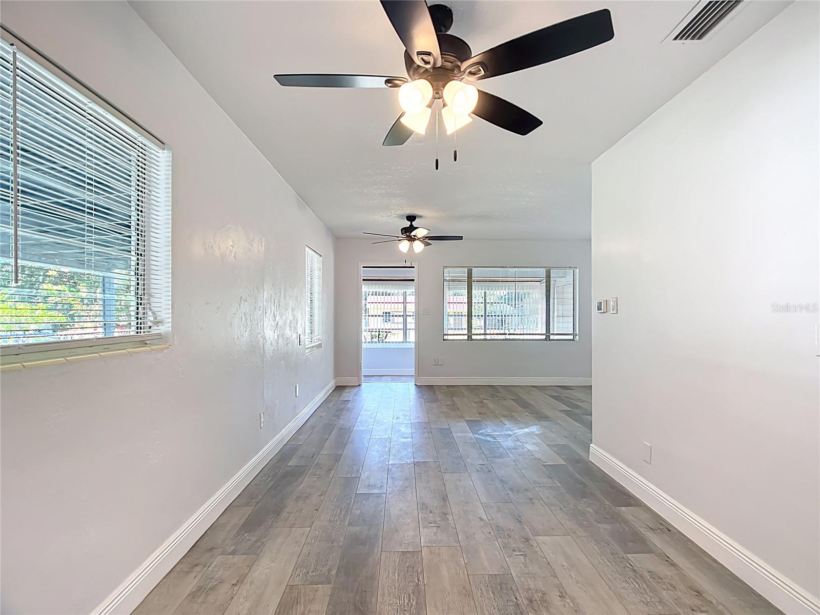 Image 22 of 38 For 123 Tarawa Street