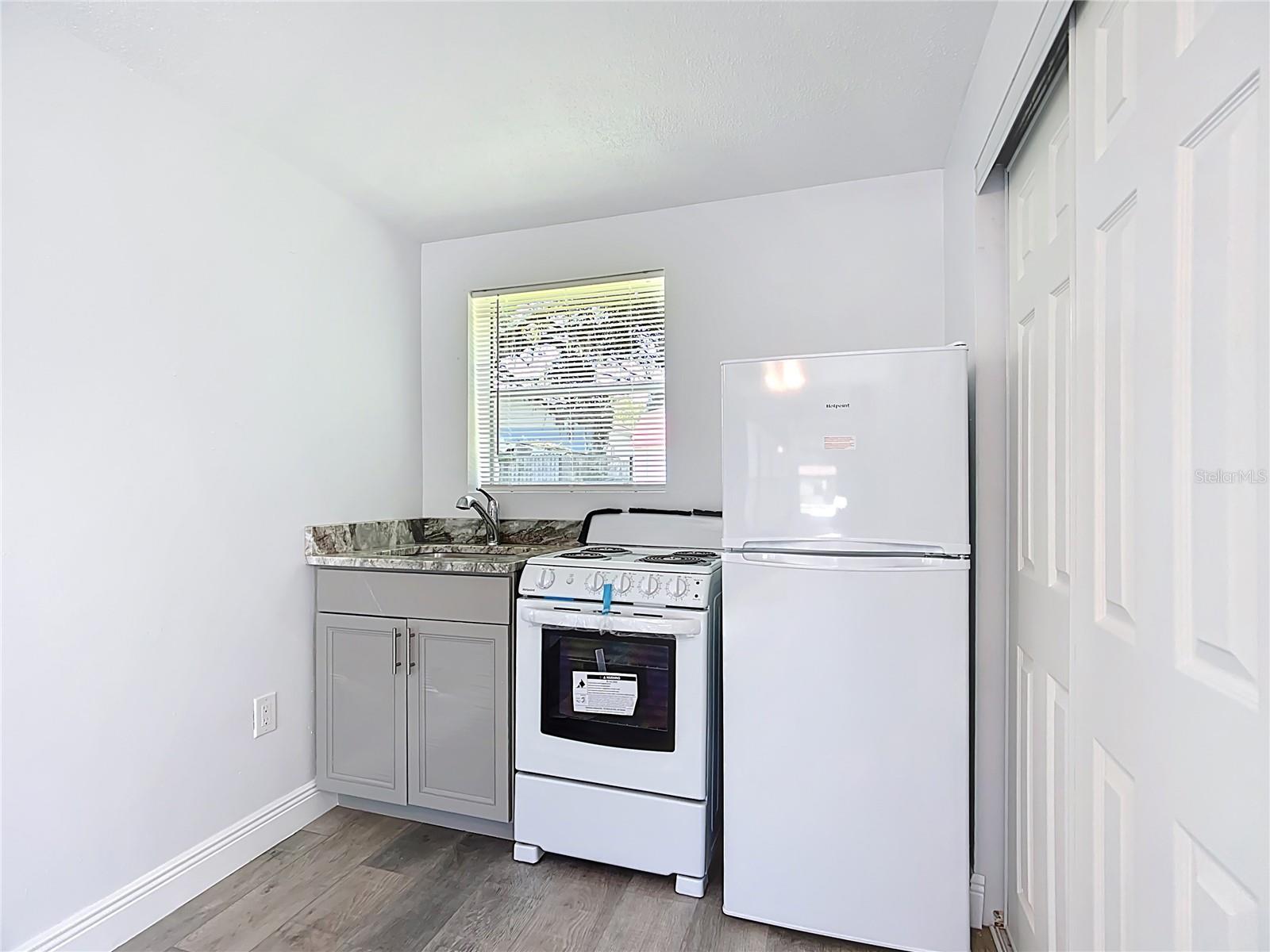 Image 37 of 38 For 123 Tarawa Street
