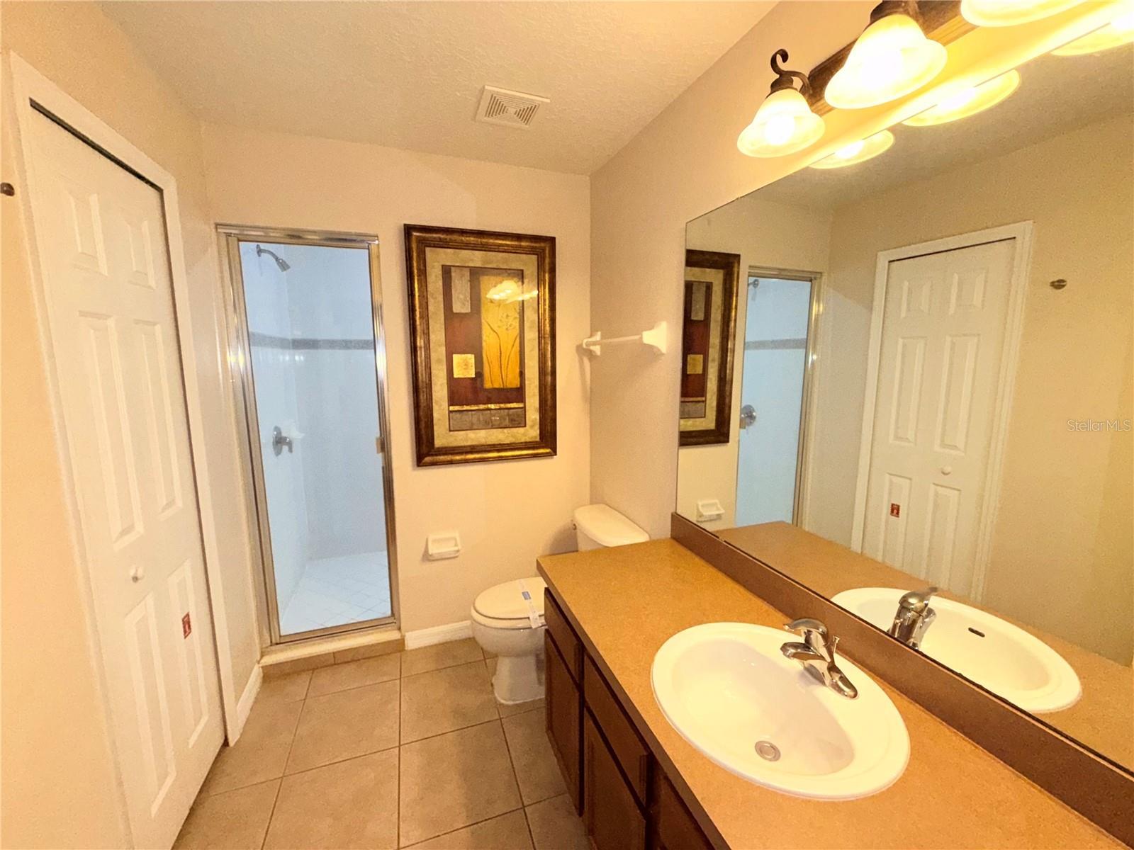 Image 21 of 28 For 8031 Acadia Estates Court