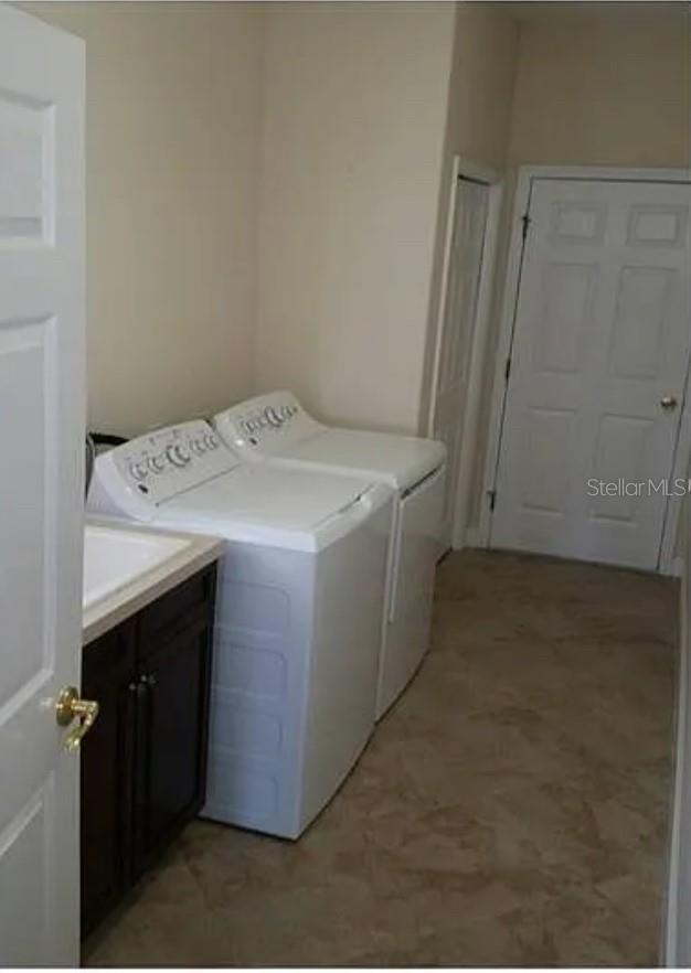 Image 7 of 11 For 488 Chelsea Avenue