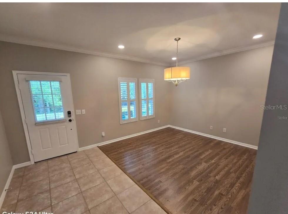 Image 2 of 10 For 1114 White Moss Lane