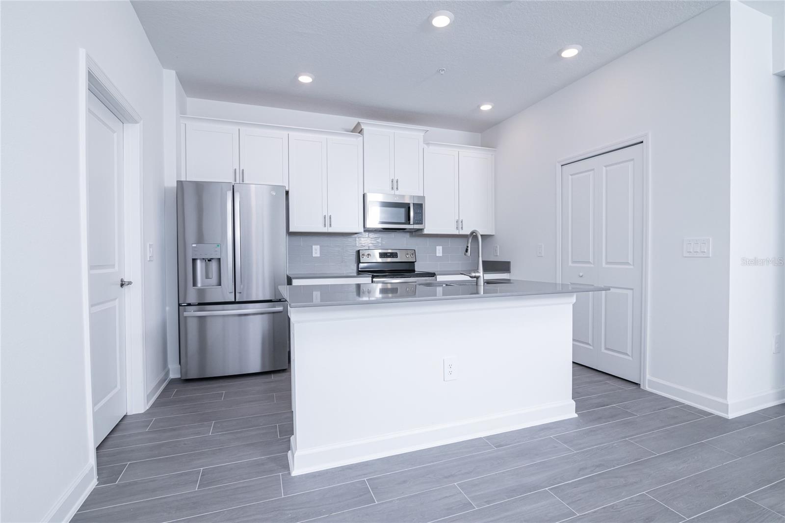 Image 11 of 43 For 11778 Boldface Drive