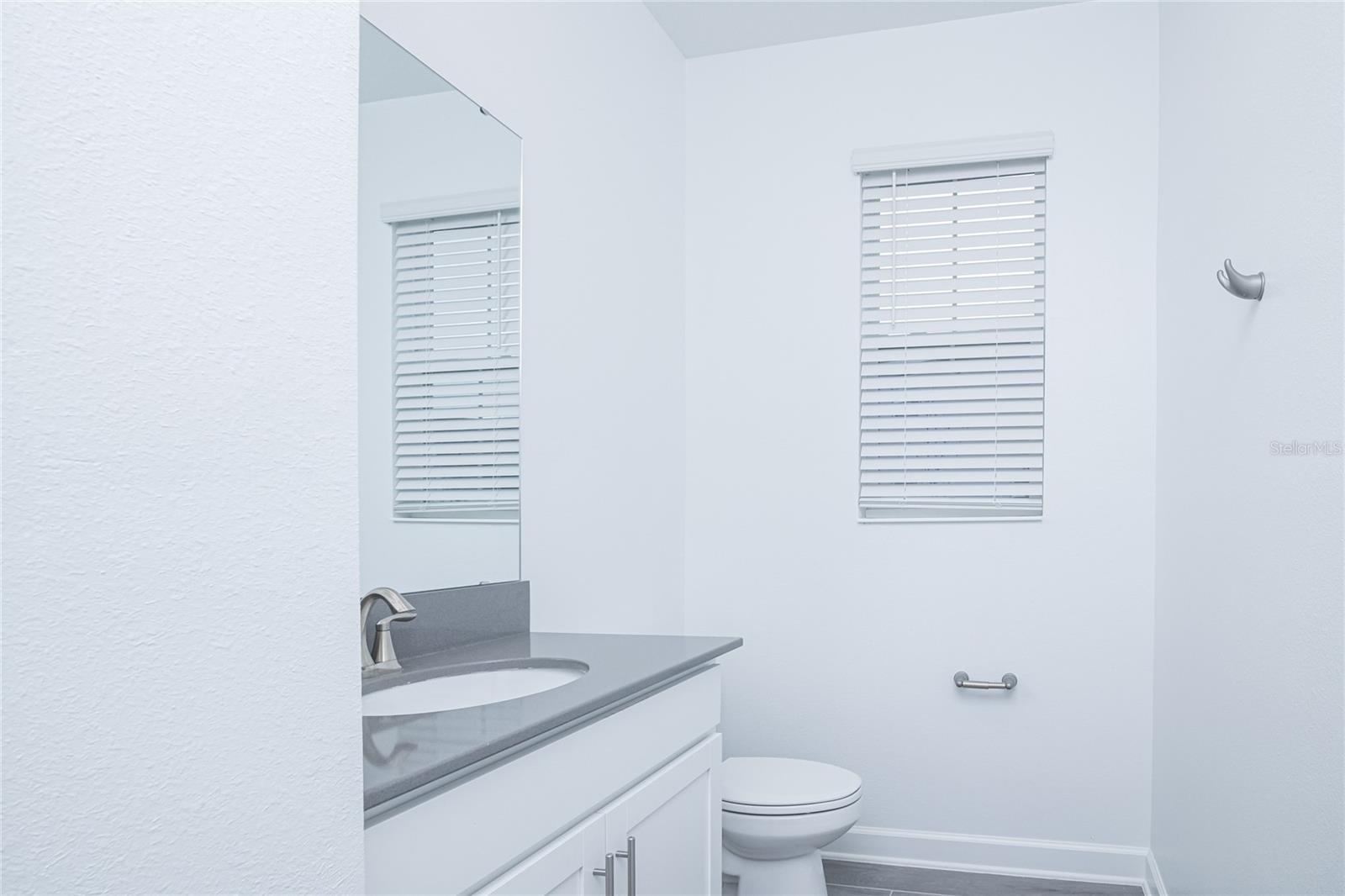 Image 14 of 43 For 11778 Boldface Drive