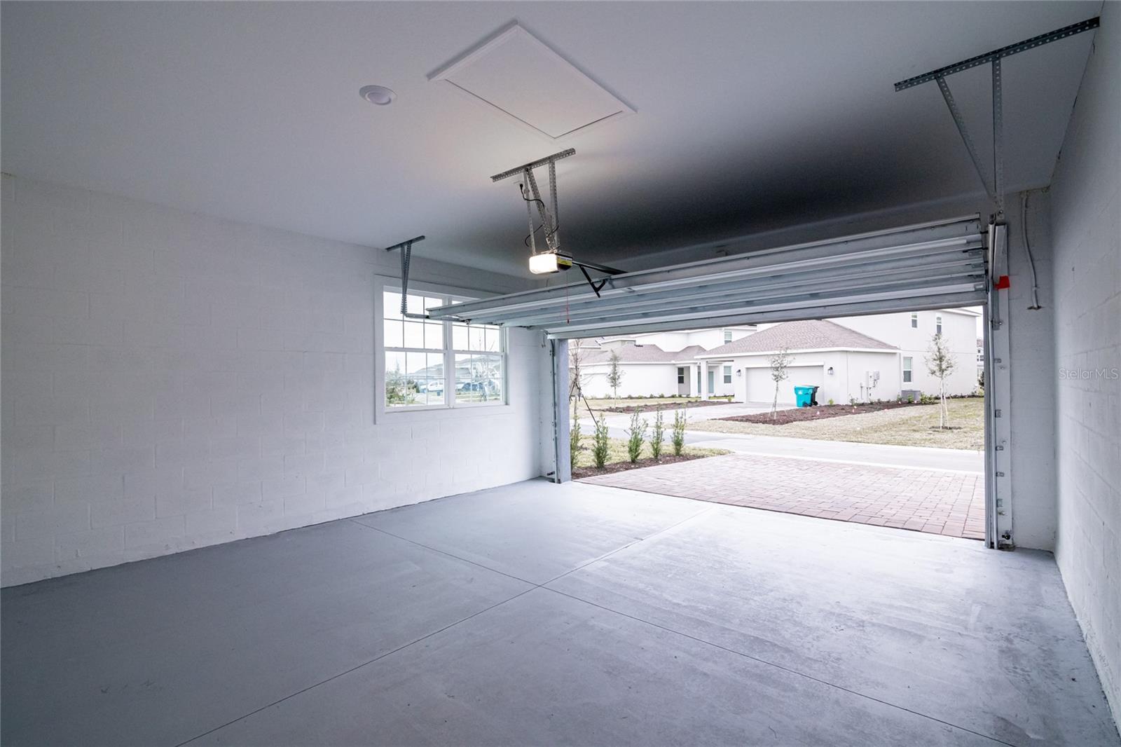Image 20 of 43 For 11778 Boldface Drive