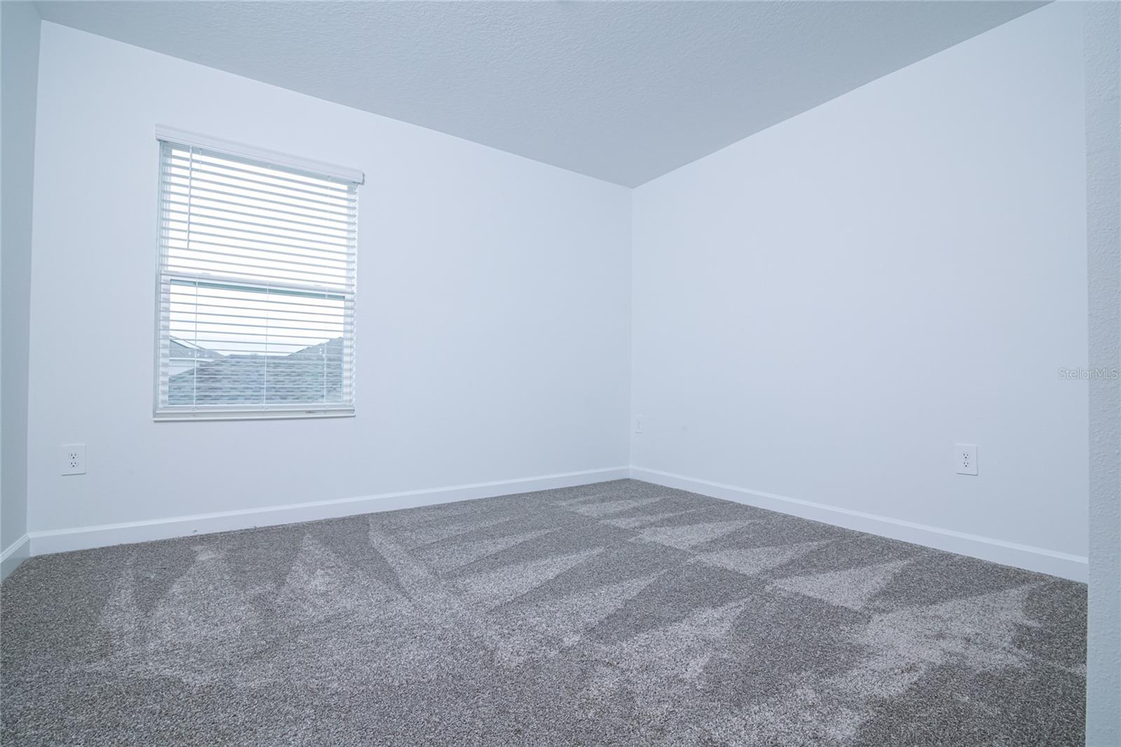 Image 35 of 43 For 11778 Boldface Drive