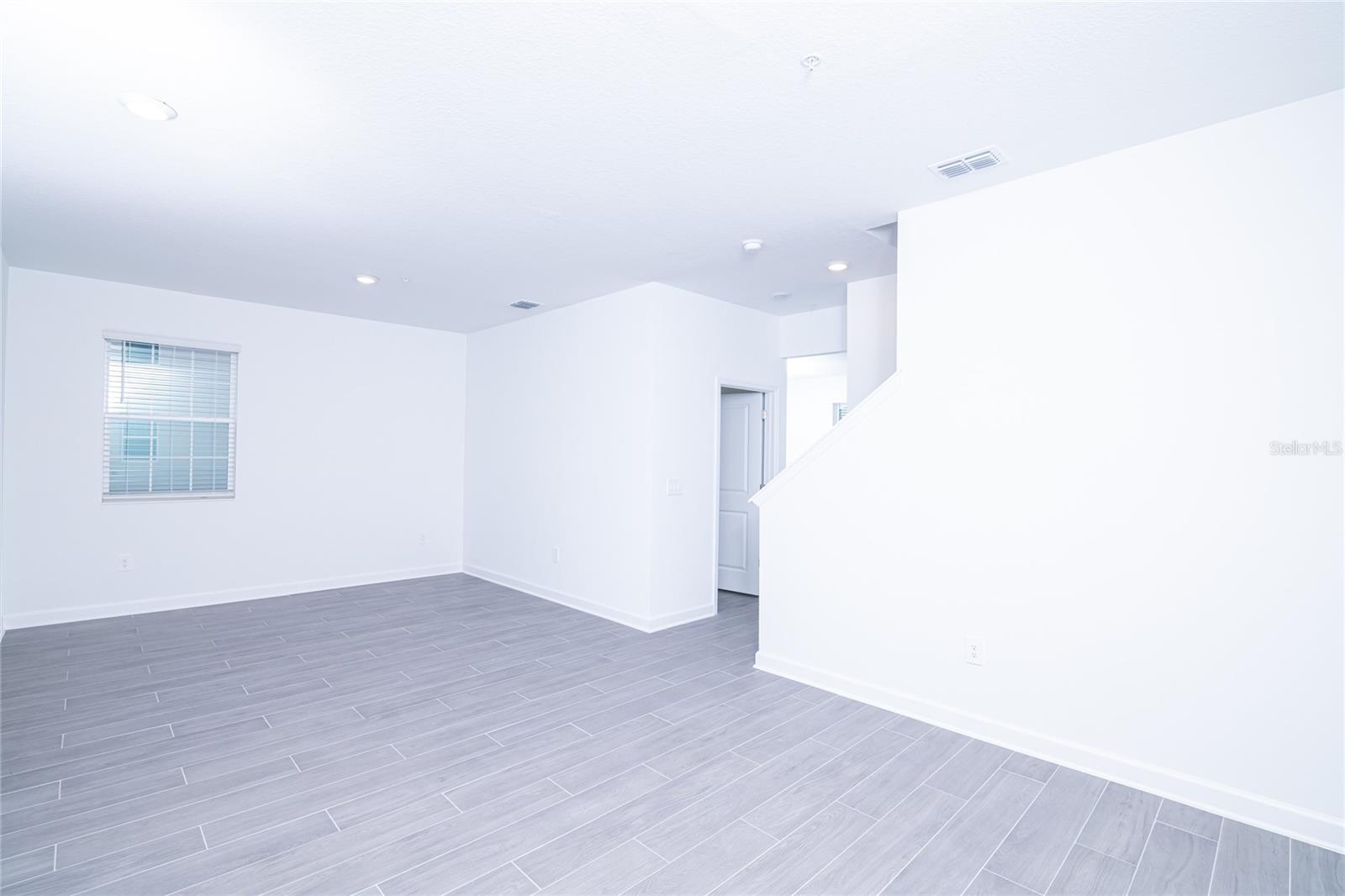 Image 6 of 43 For 11778 Boldface Drive