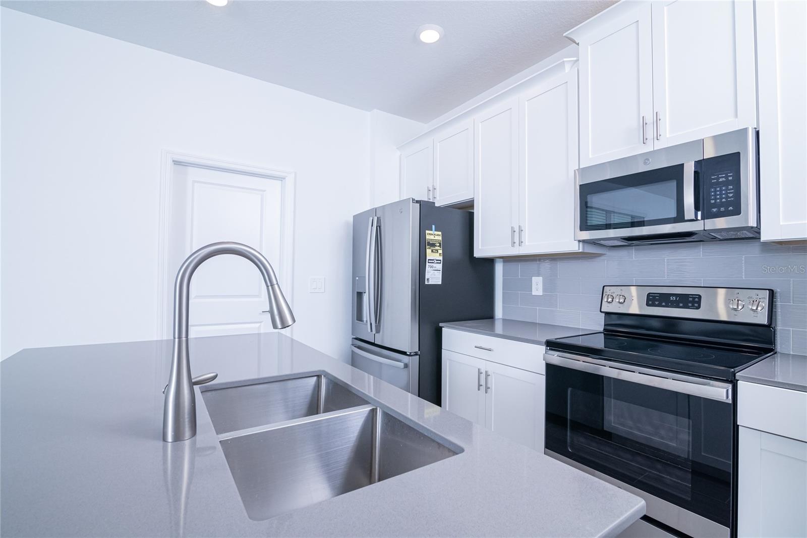 Image 8 of 43 For 11778 Boldface Drive