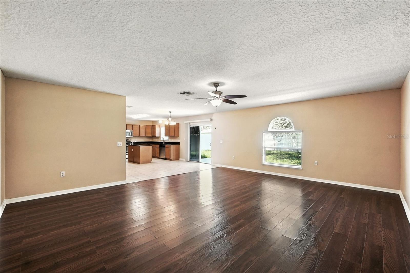 Image 12 of 43 For 4720 Salamander Street
