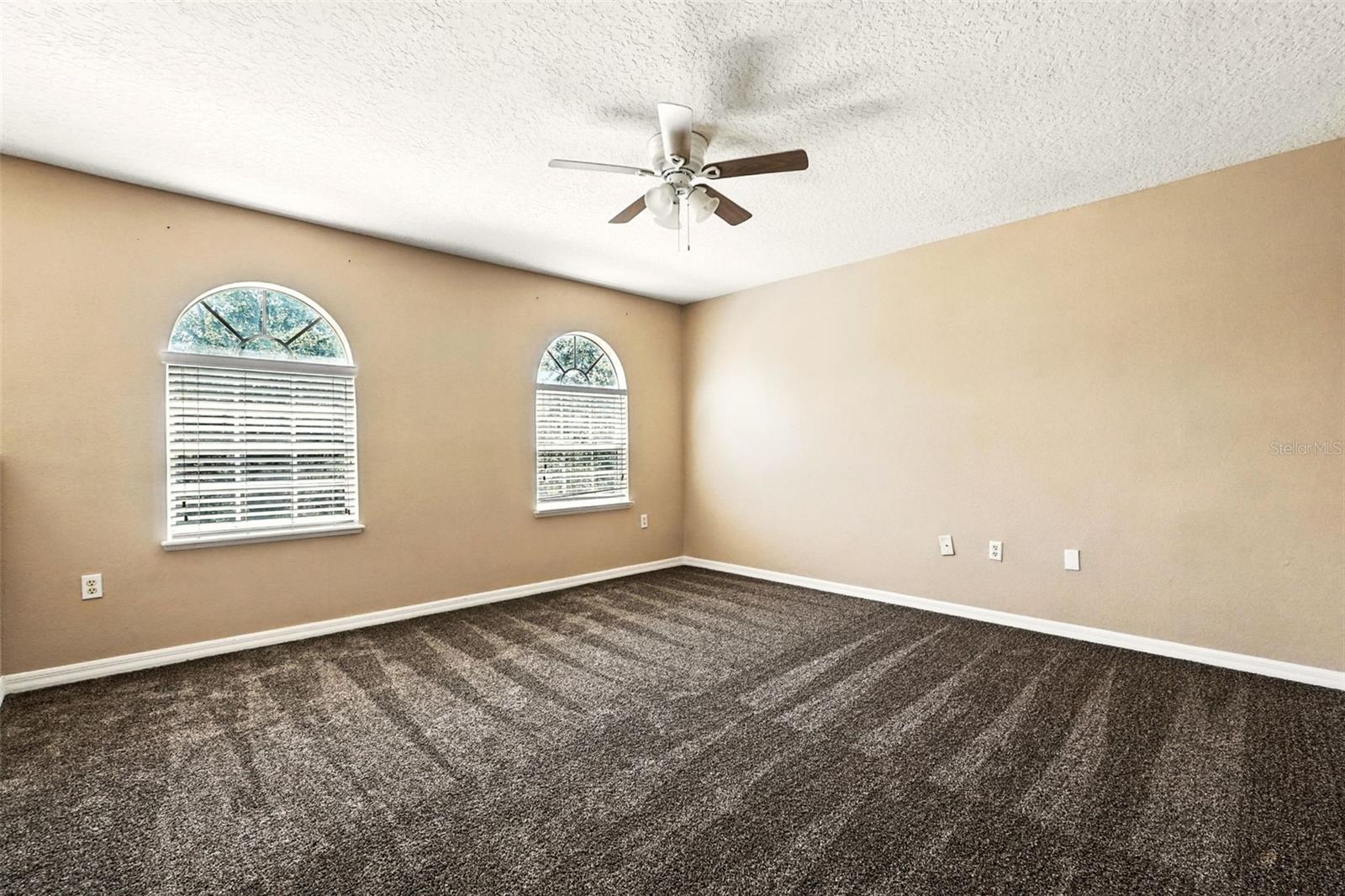 Image 38 of 43 For 4720 Salamander Street