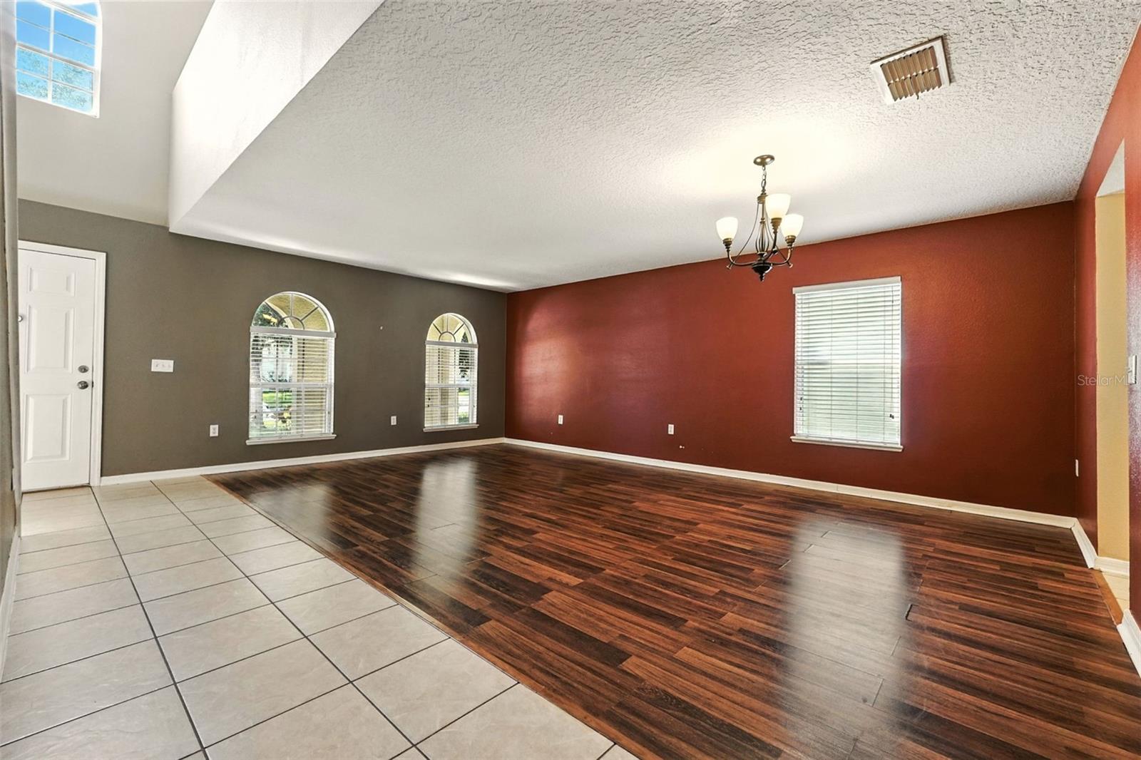 Image 9 of 43 For 4720 Salamander Street