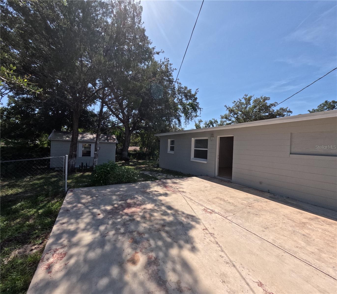 Image 2 of 17 For 809 Plumosa Avenue