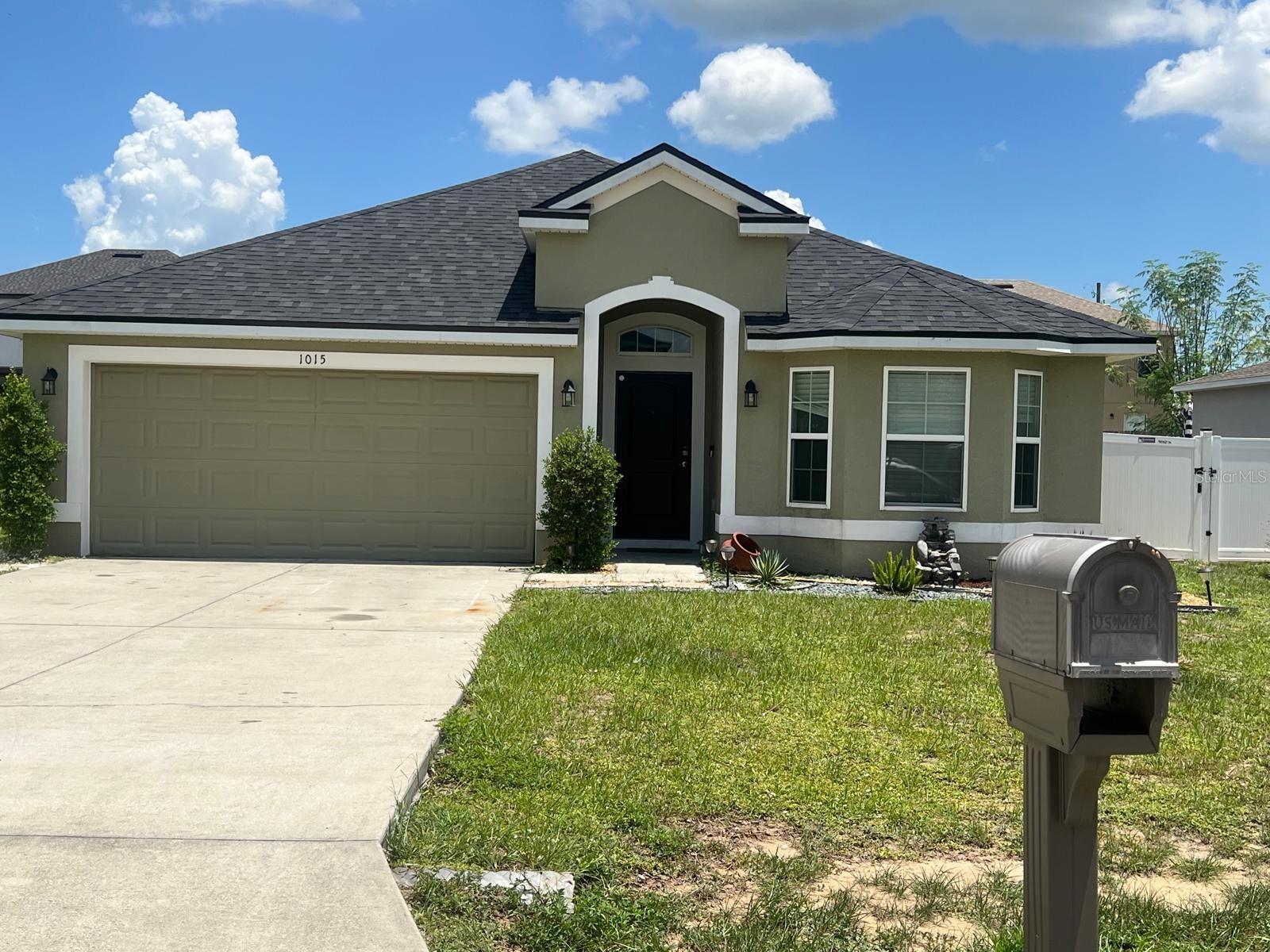 Details for 1015 Sabine Place, KISSIMMEE, FL 34759