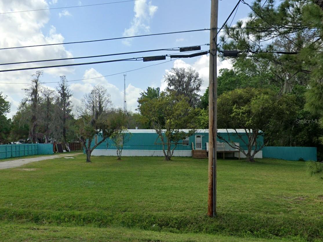 Image 2 of 17 For 860 6th Street