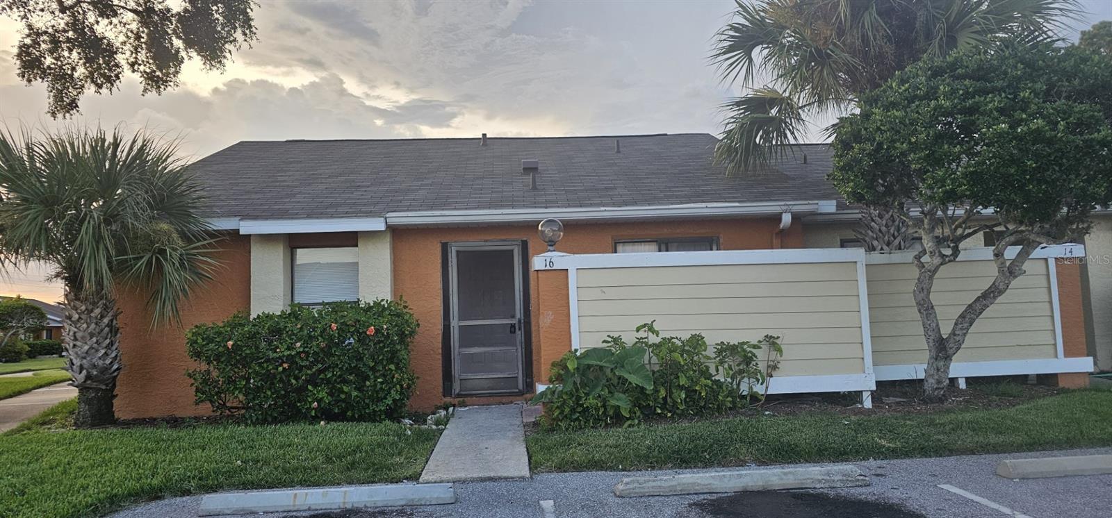 Details for 16 Silver Park Circle, KISSIMMEE, FL 34743