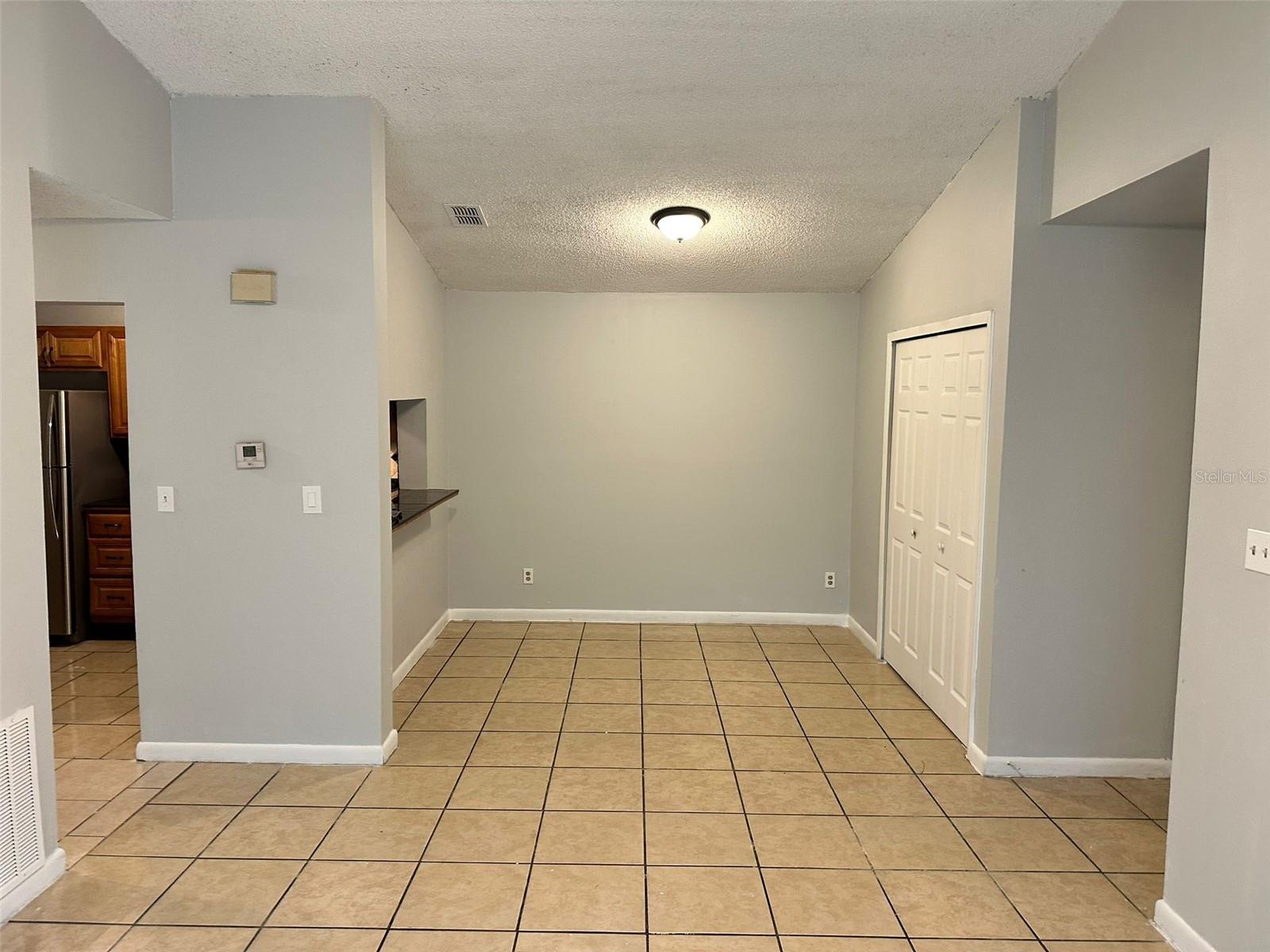 Image 4 of 10 For 5219 Via Hacienda Circle  211