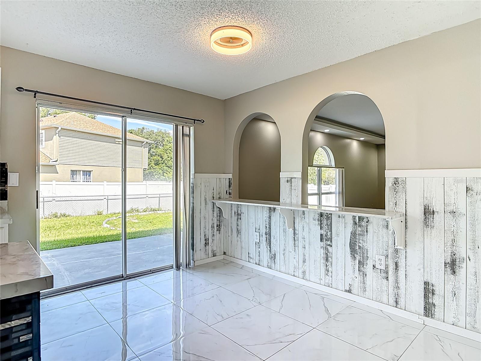 Image 16 of 70 For 2820 Waco Drive