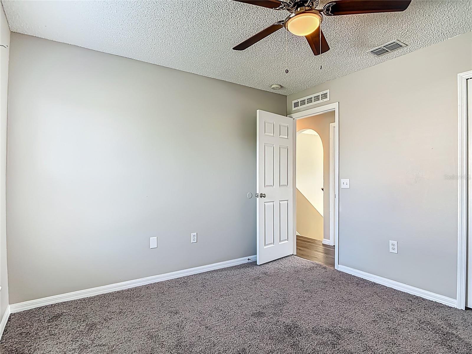 Image 33 of 70 For 2820 Waco Drive
