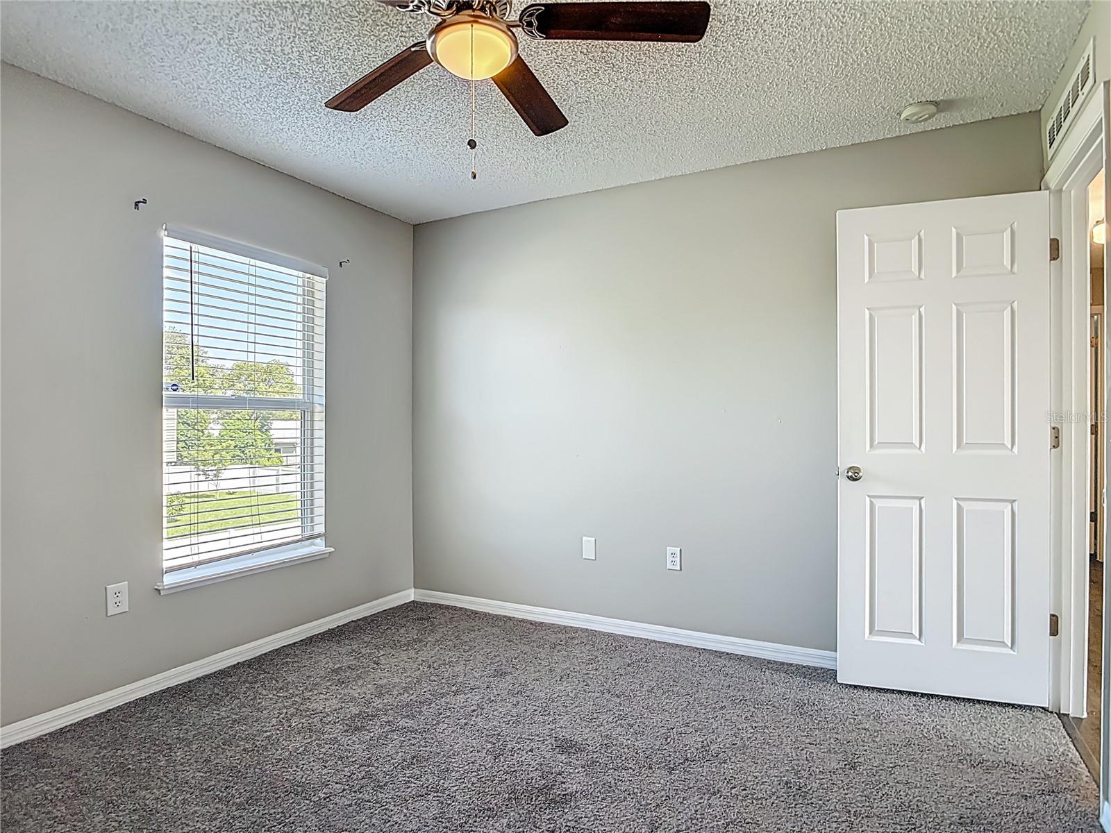 Image 36 of 70 For 2820 Waco Drive