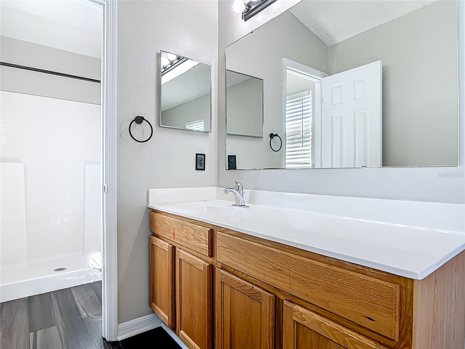 Image 46 of 70 For 2820 Waco Drive