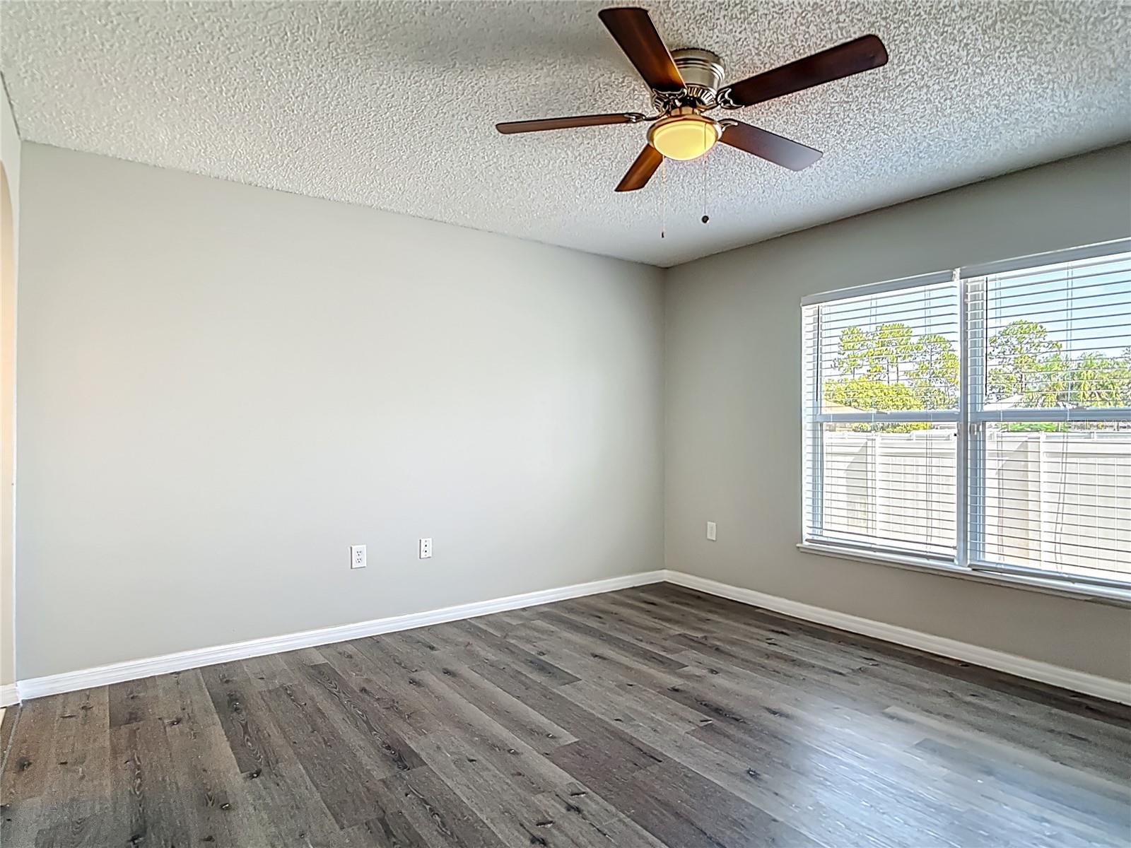 Image 54 of 70 For 2820 Waco Drive