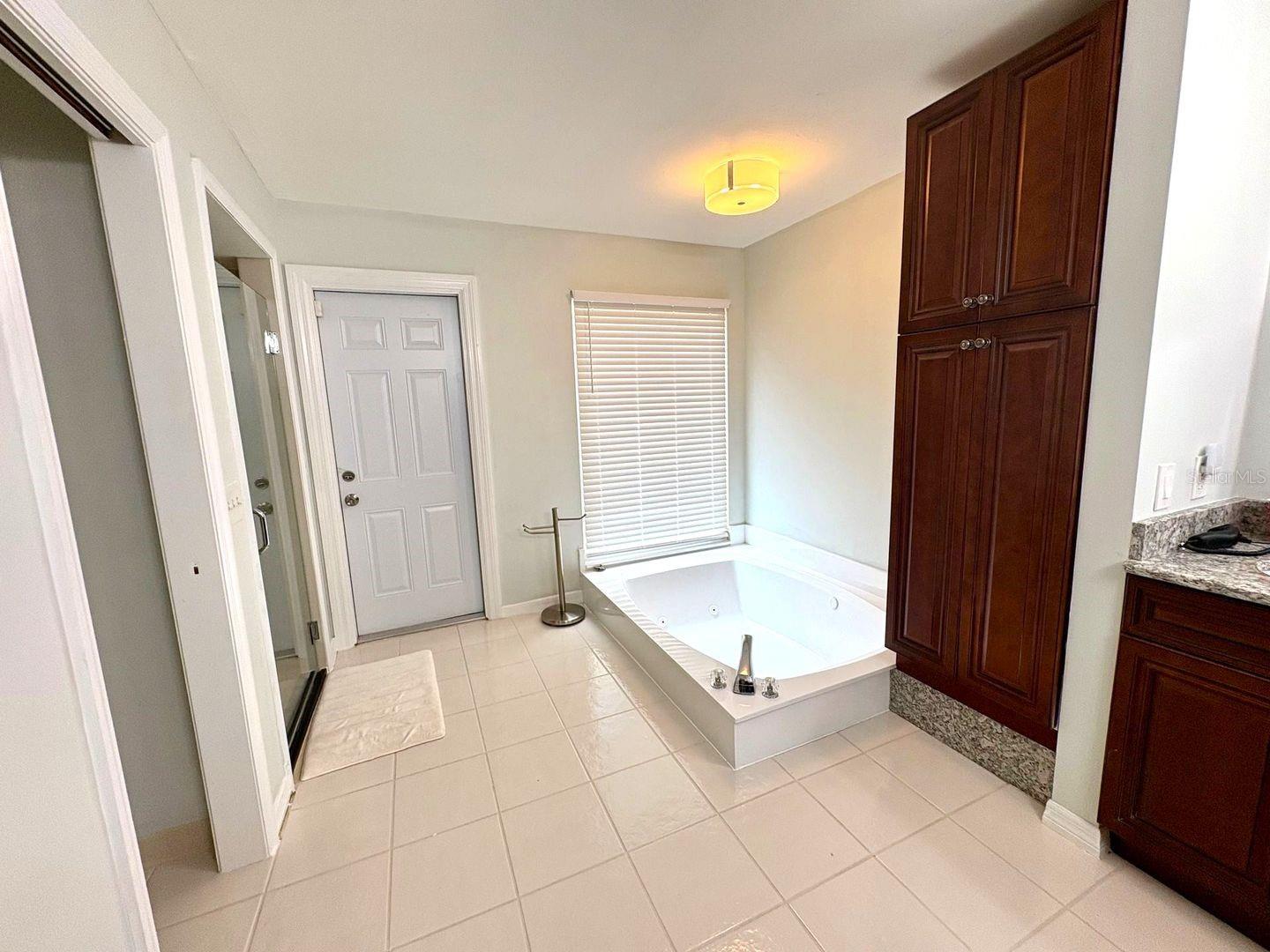 Image 10 of 10 For 1307 Sweetwater Club Boulevard