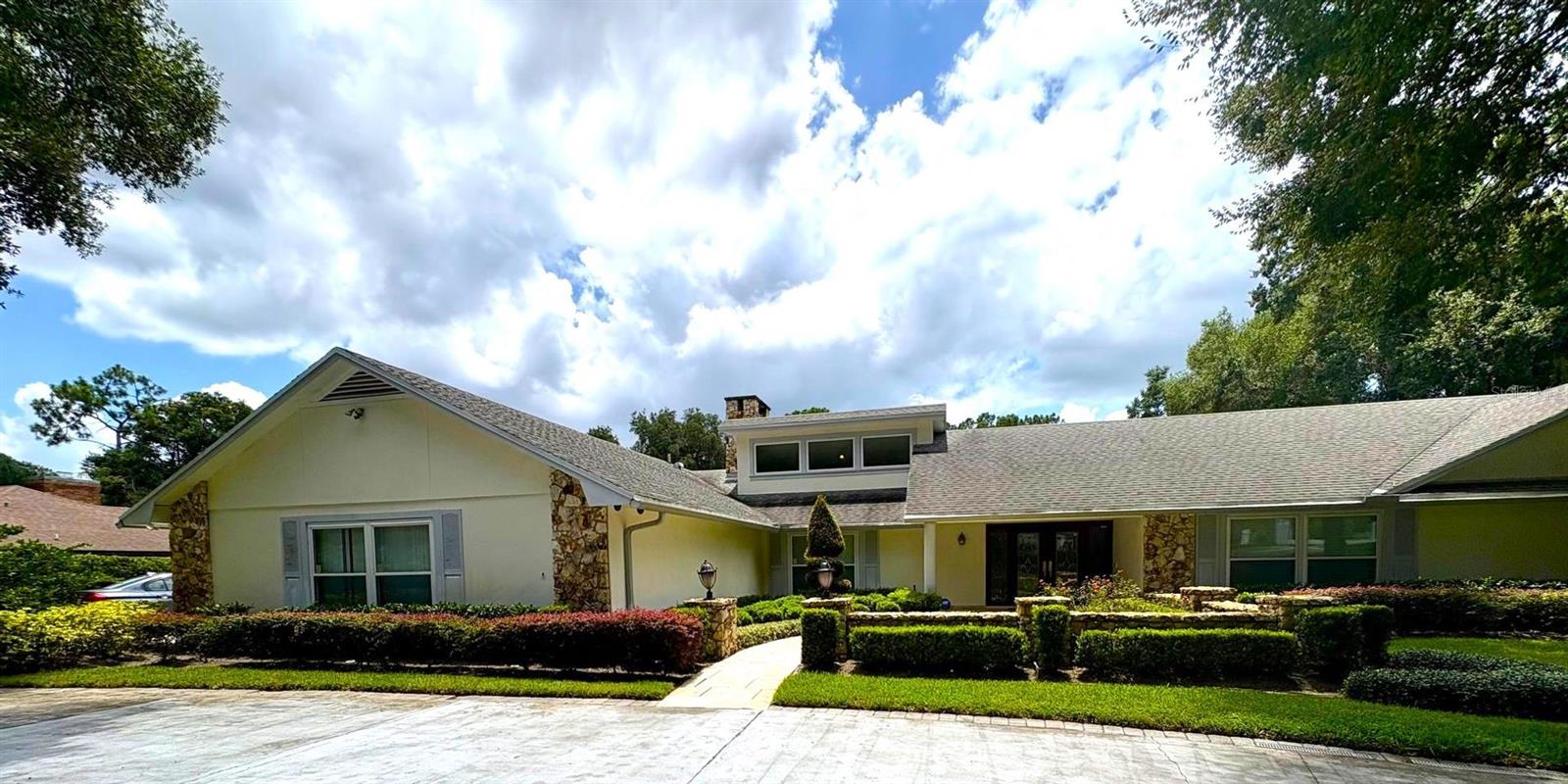 Image 5 of 10 For 1307 Sweetwater Club Boulevard